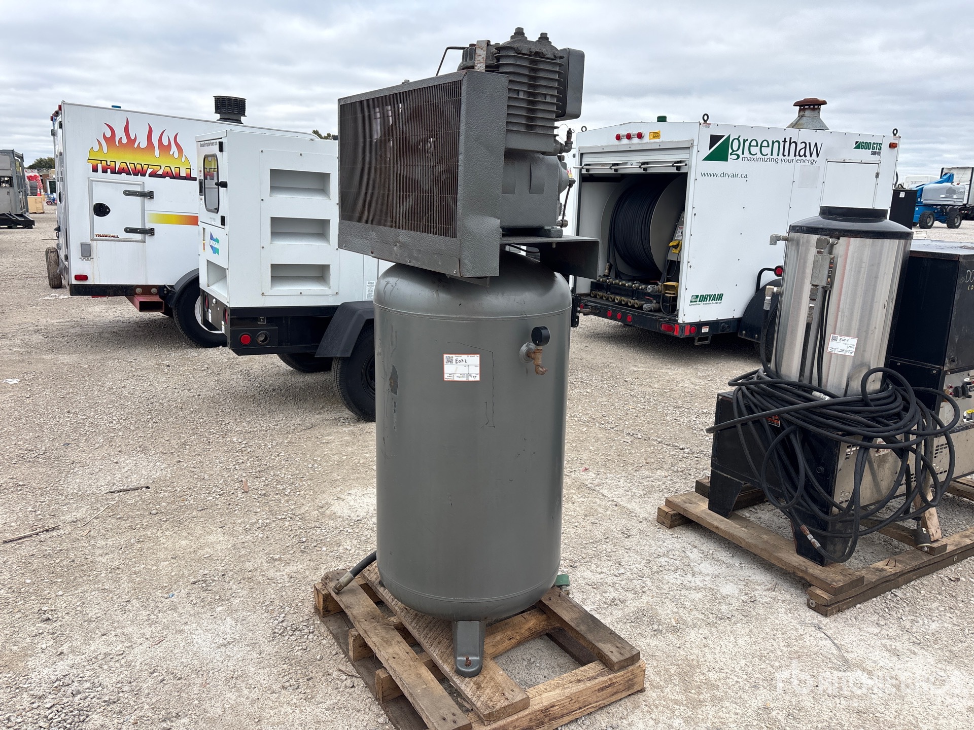 General Appearance with Imagen: esquina delantera derecha