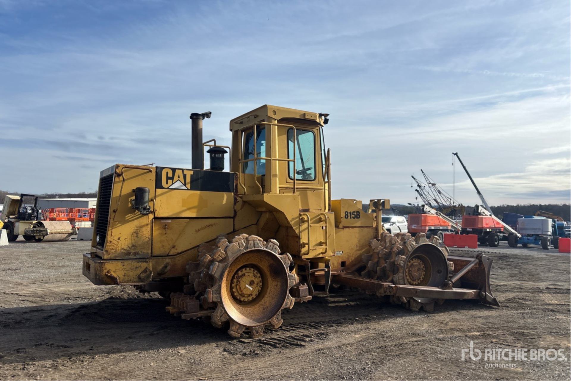 General Appearance with Imagen: esquina trasera derecha