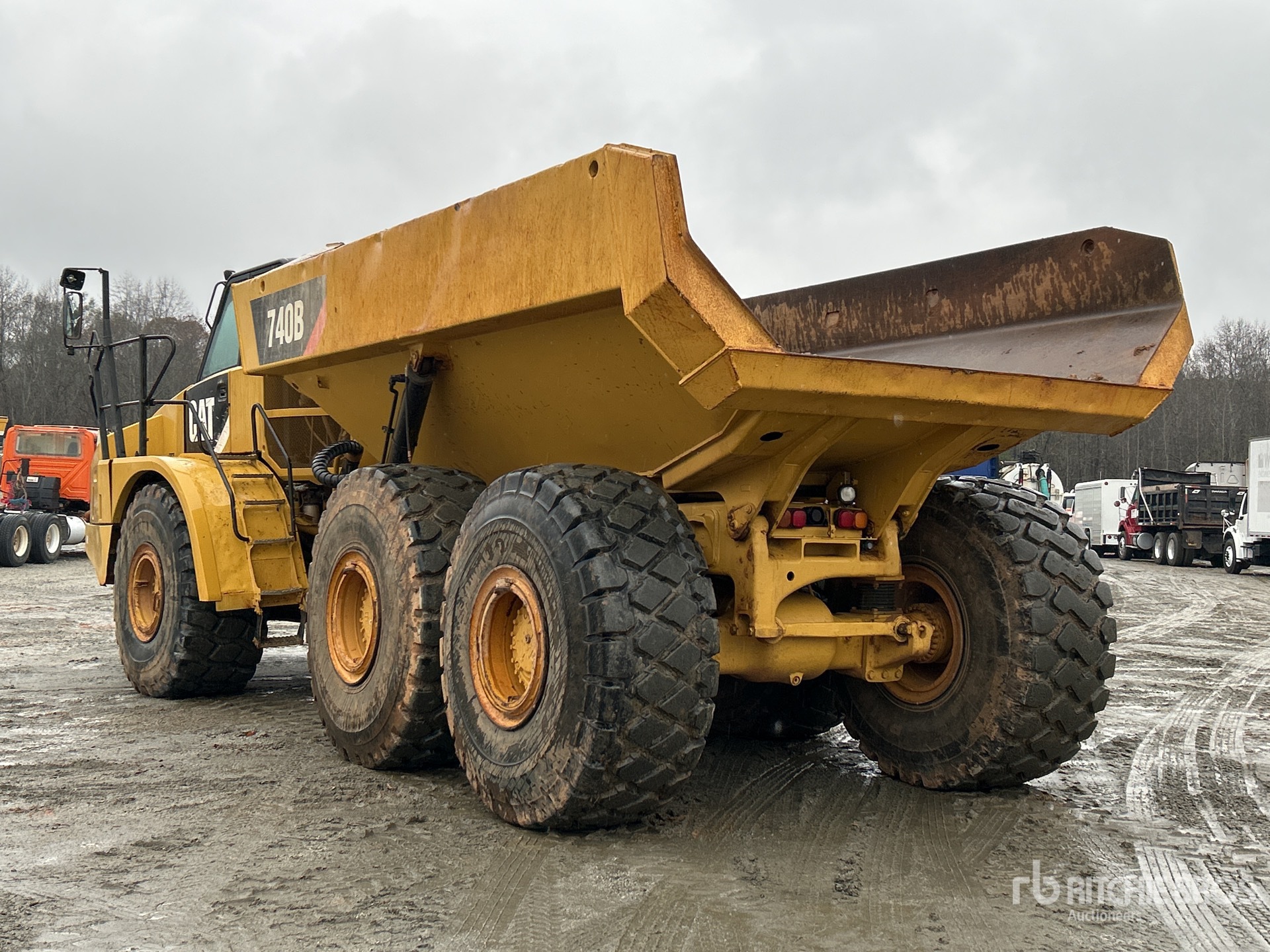 General Appearance with Picture, Left Rear Corner