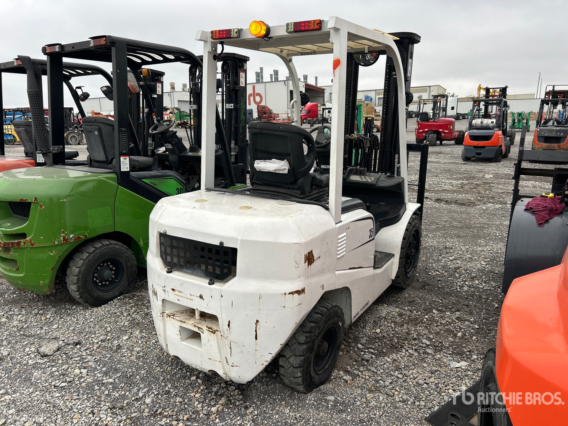 General Appearance with Imagen: esquina trasera derecha