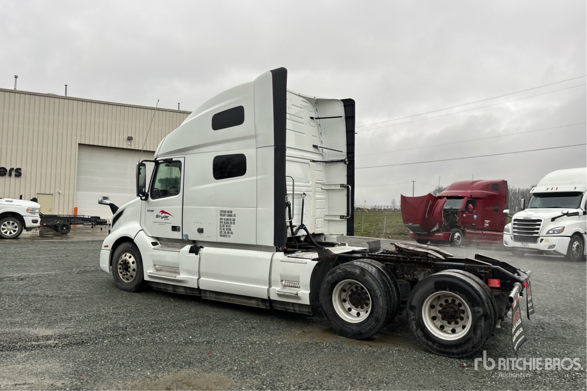 General Appearance with Bild, Ecke hinten links