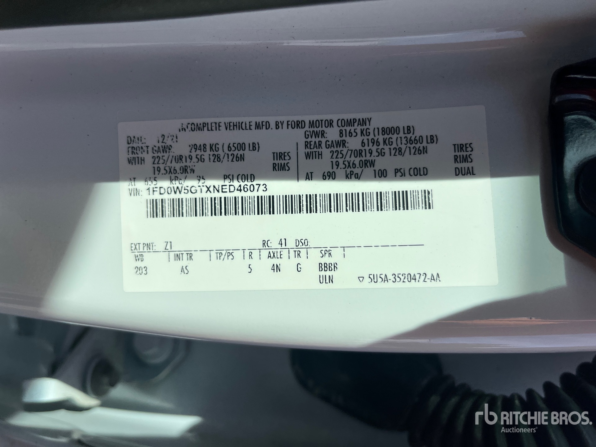 General Appearance with Serial Number / VIN