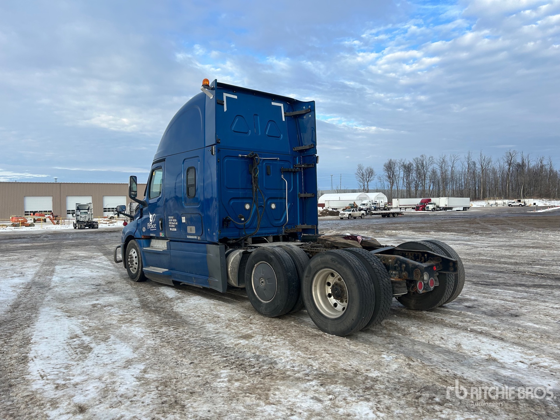 General Appearance with Picture, Left Rear Corner