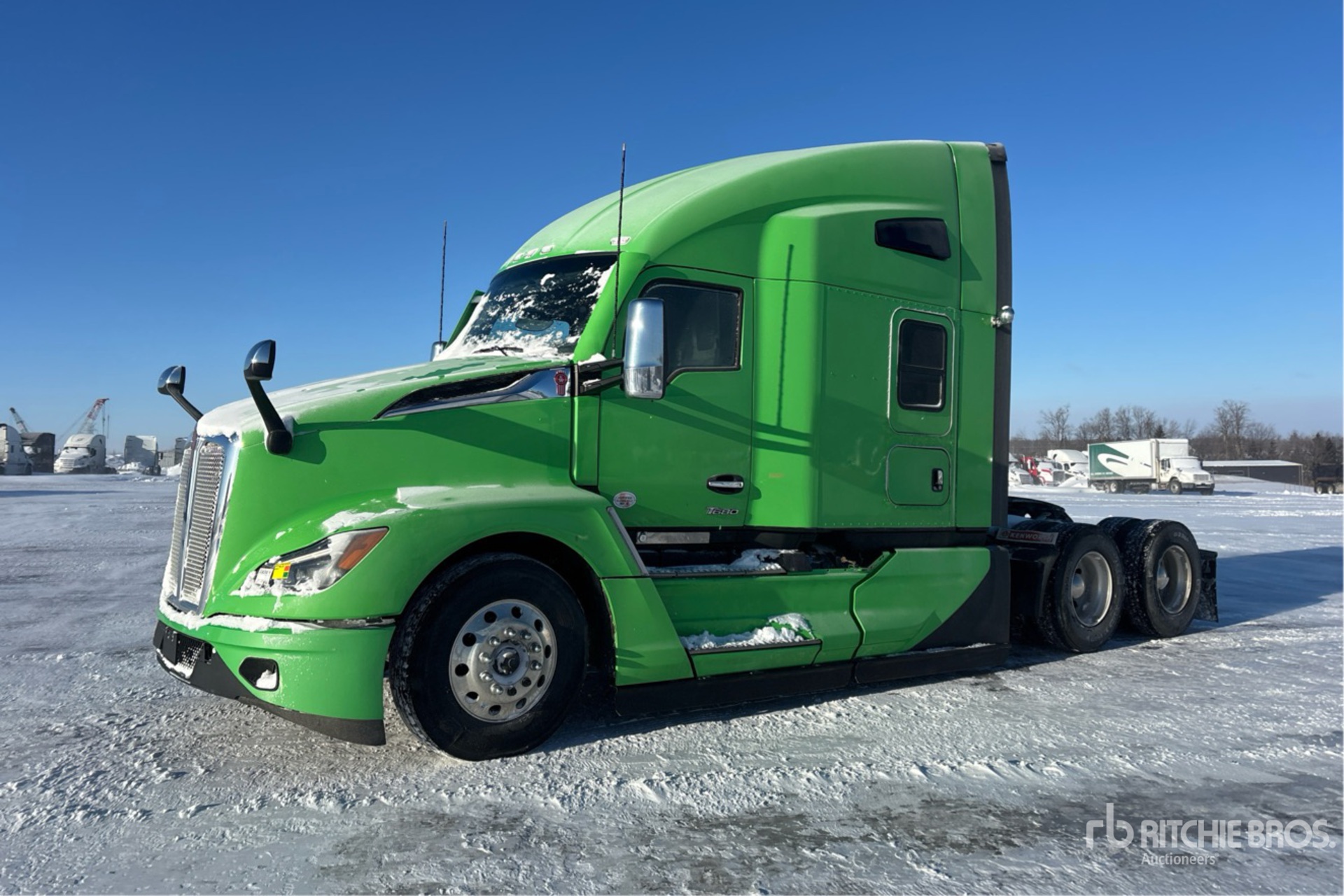 General Appearance with Picture, Left Front Corner