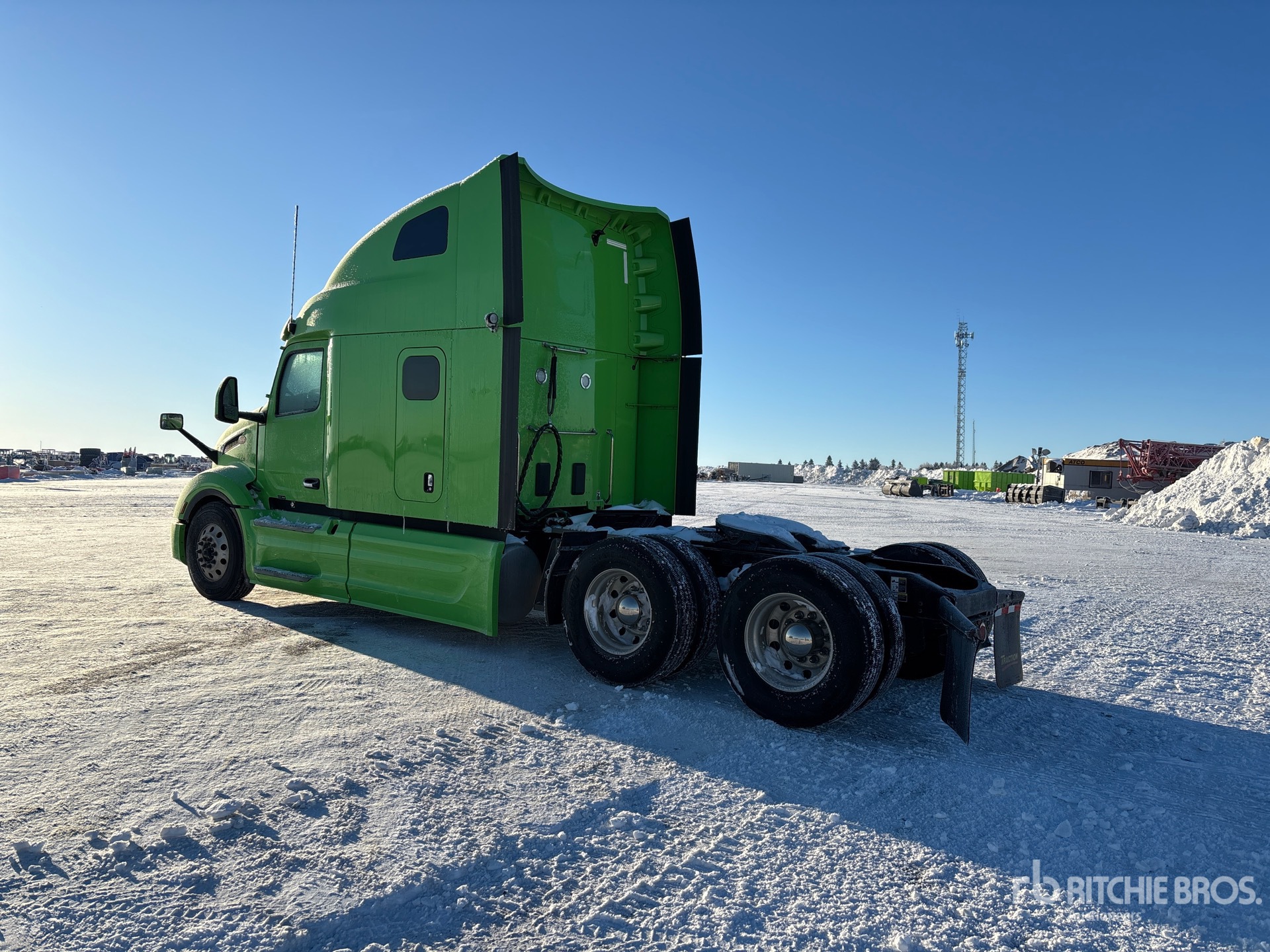 General Appearance with Picture, Left Rear Corner