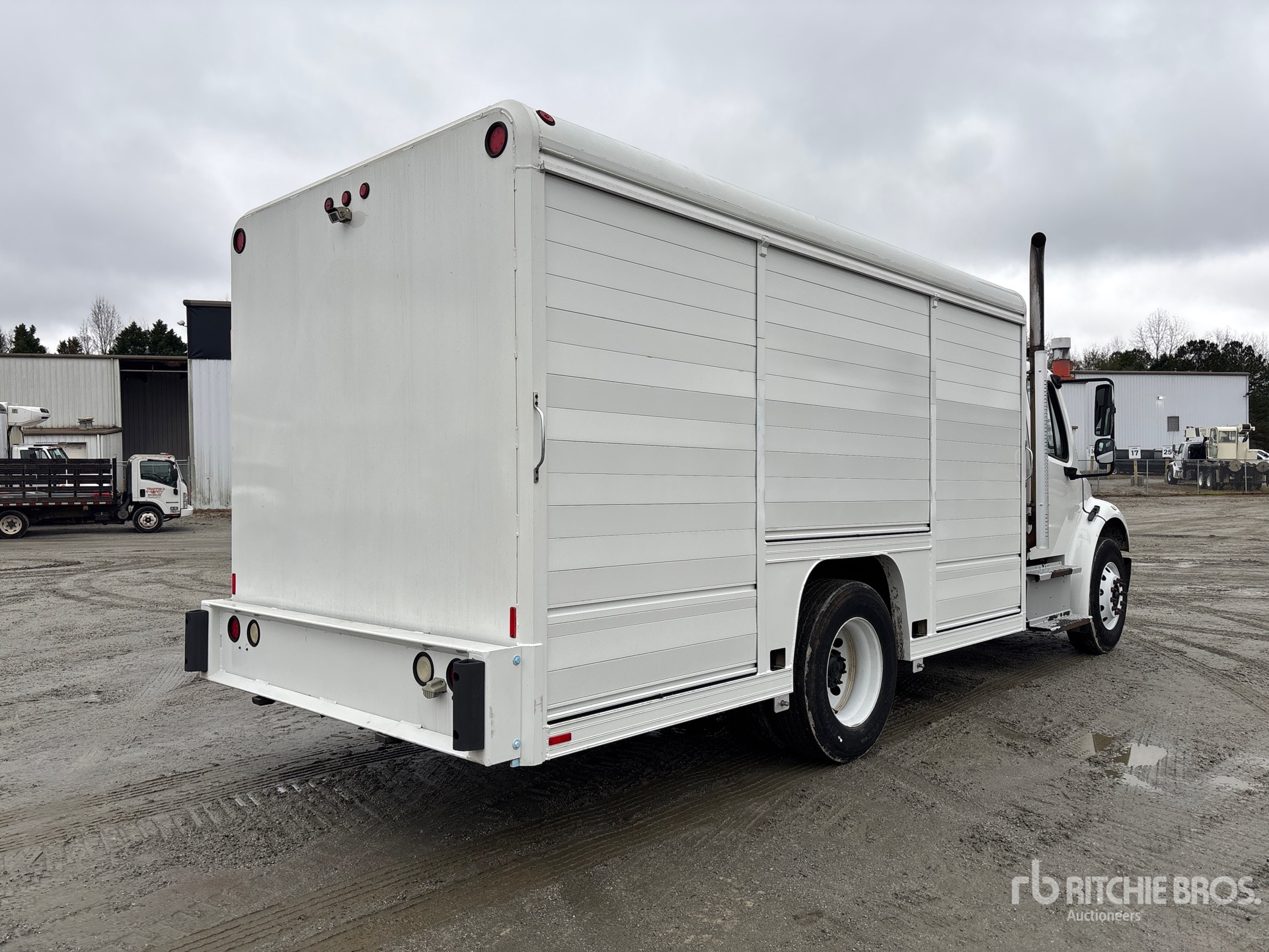 General Appearance with Zdjęcie, prawy dolny róg