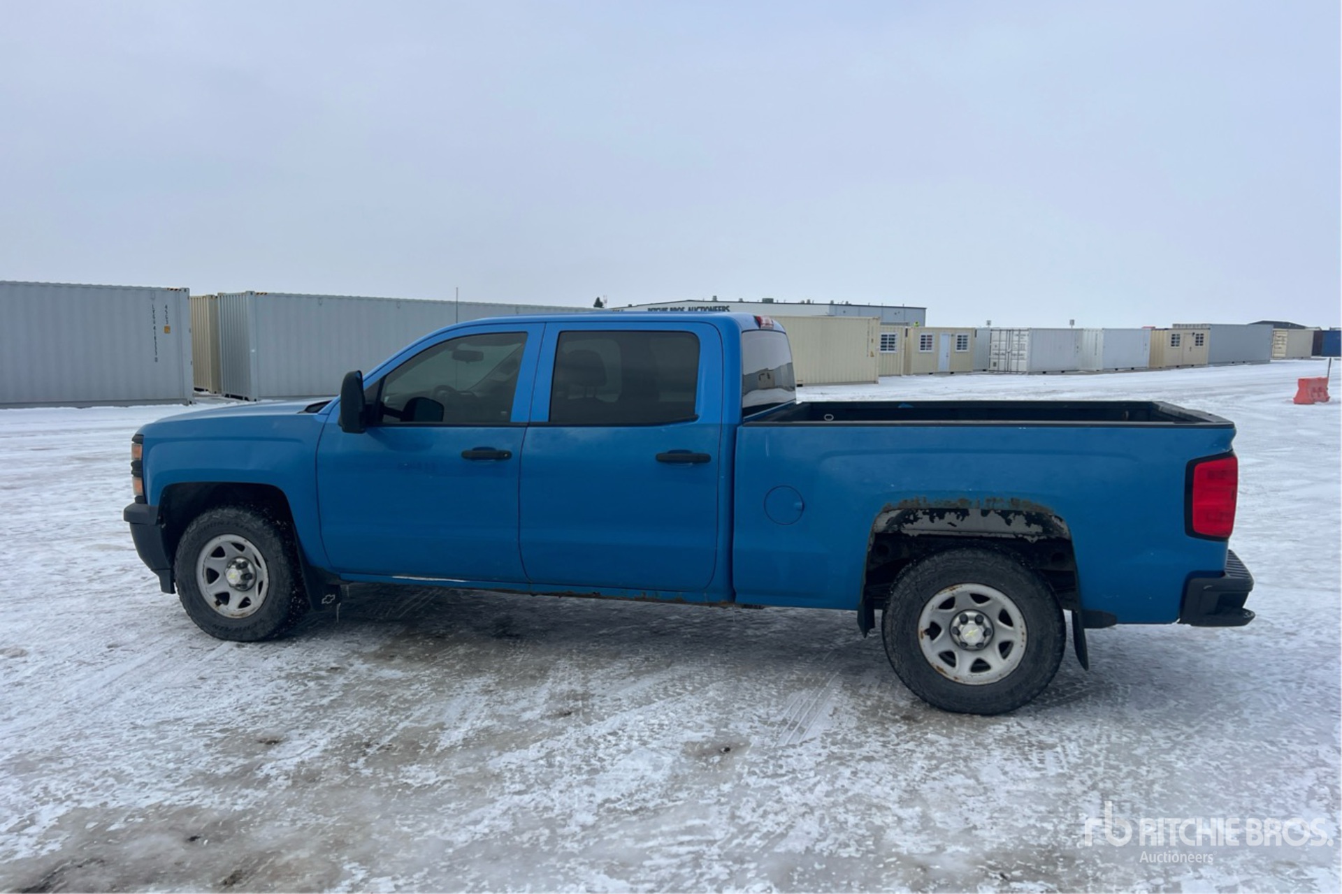 General Appearance with Foto, angolo posteriore sinistro