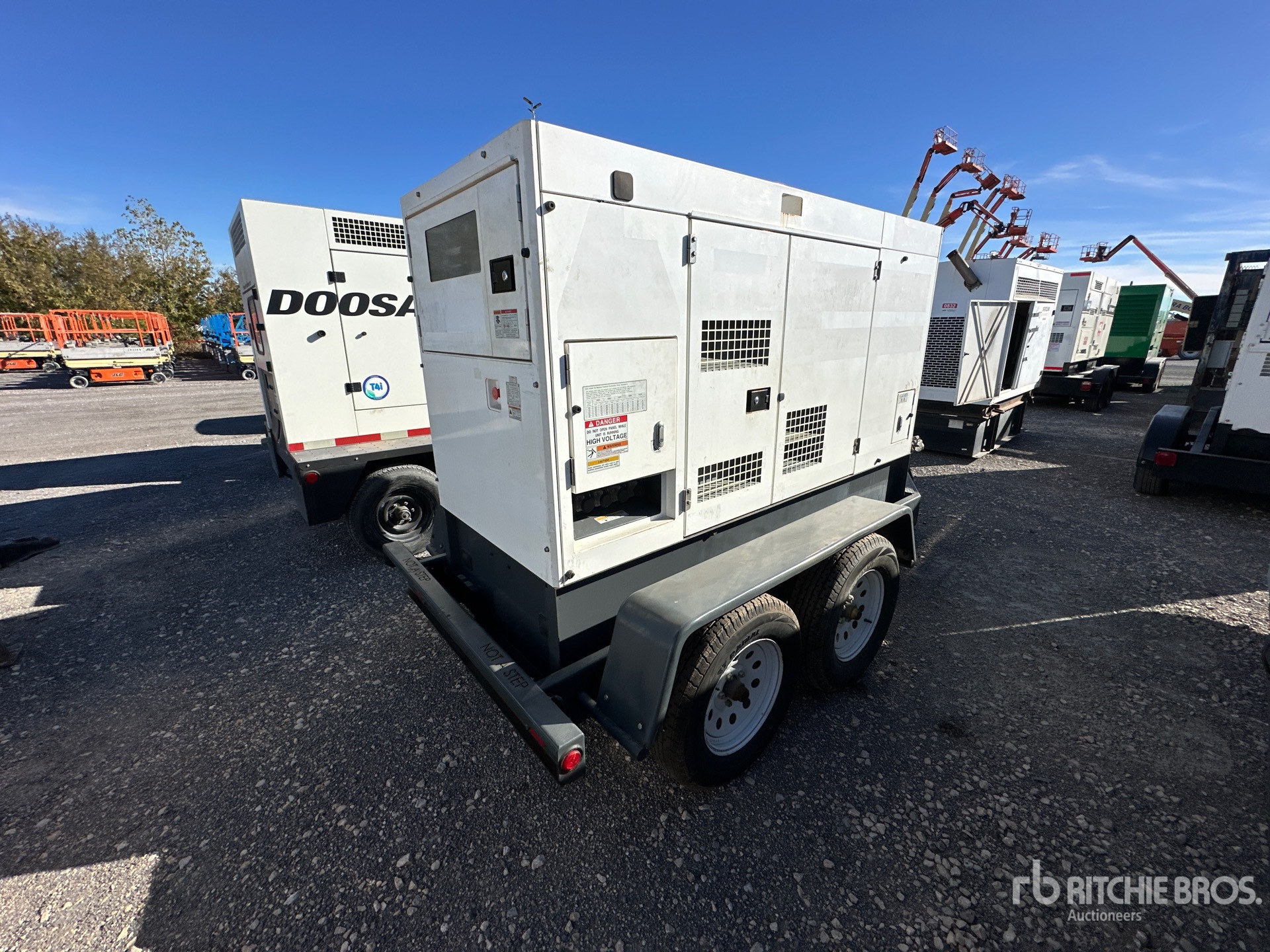 Aspect général with Image, coin arrière droit