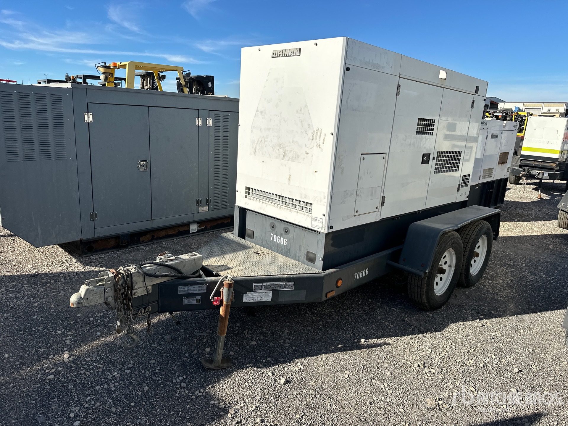 Aspect général with Image, coin avant gauche