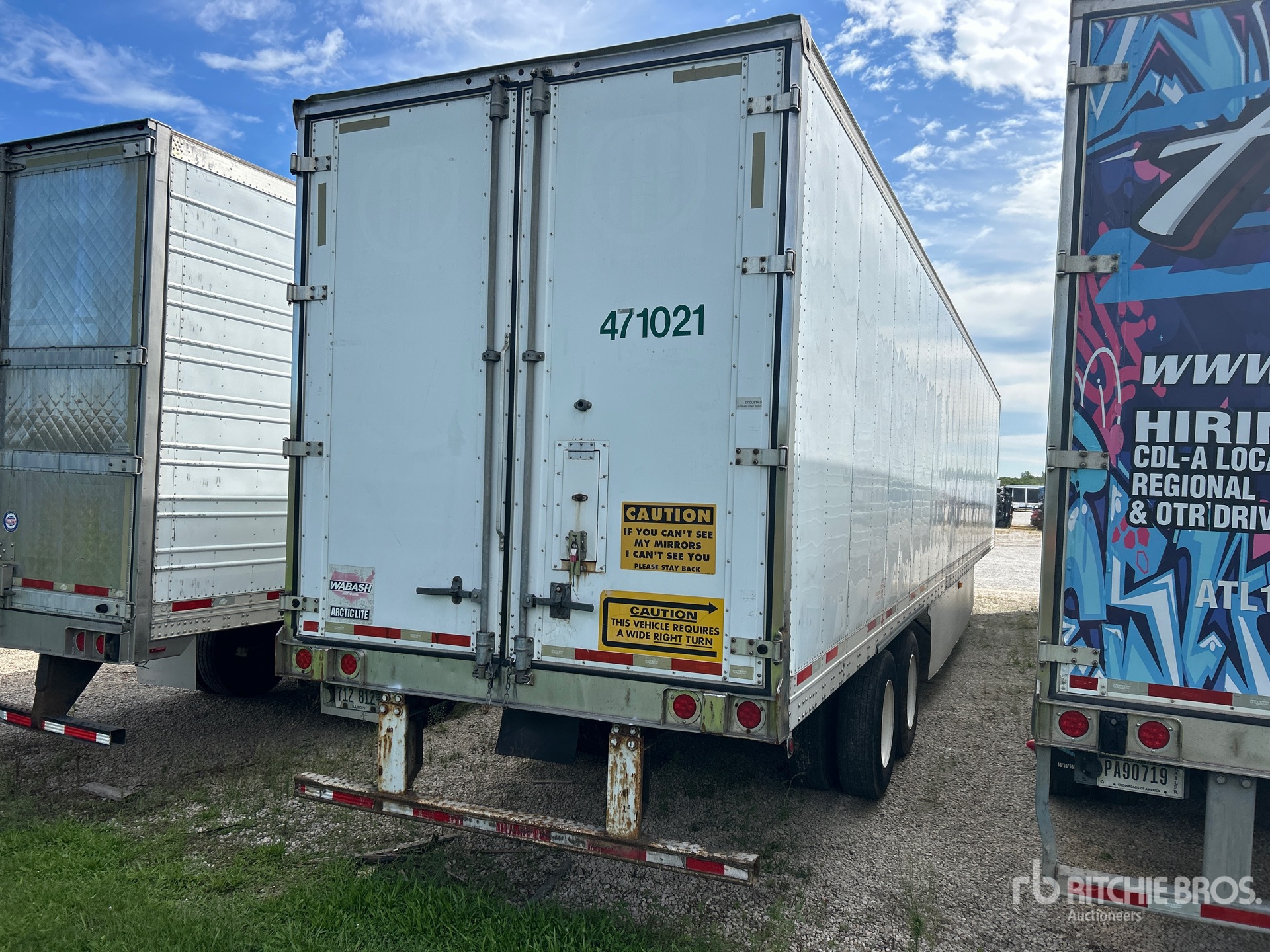 General Appearance with Imagen: esquina trasera derecha