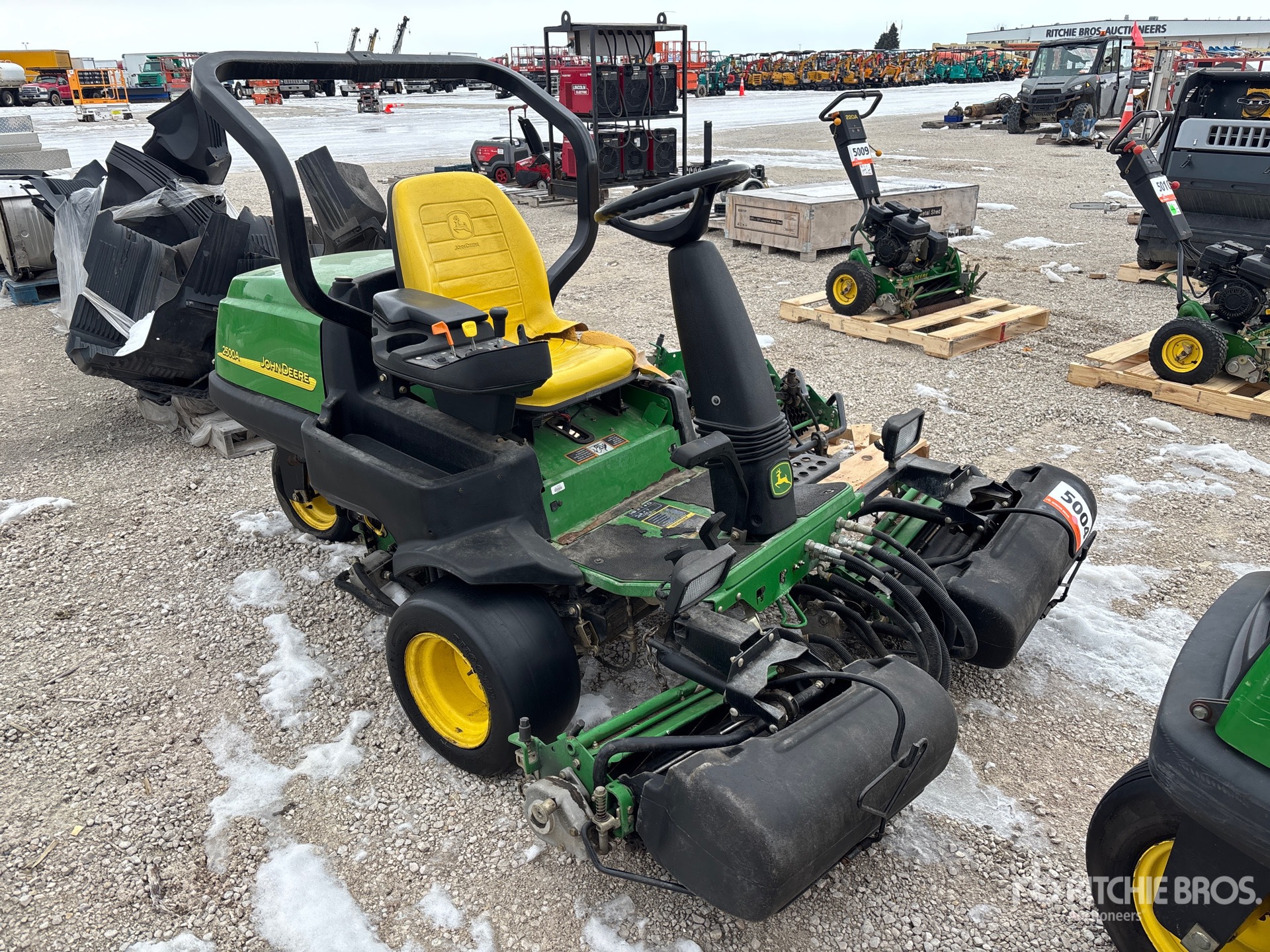 Aspect général with Image, coin avant droit