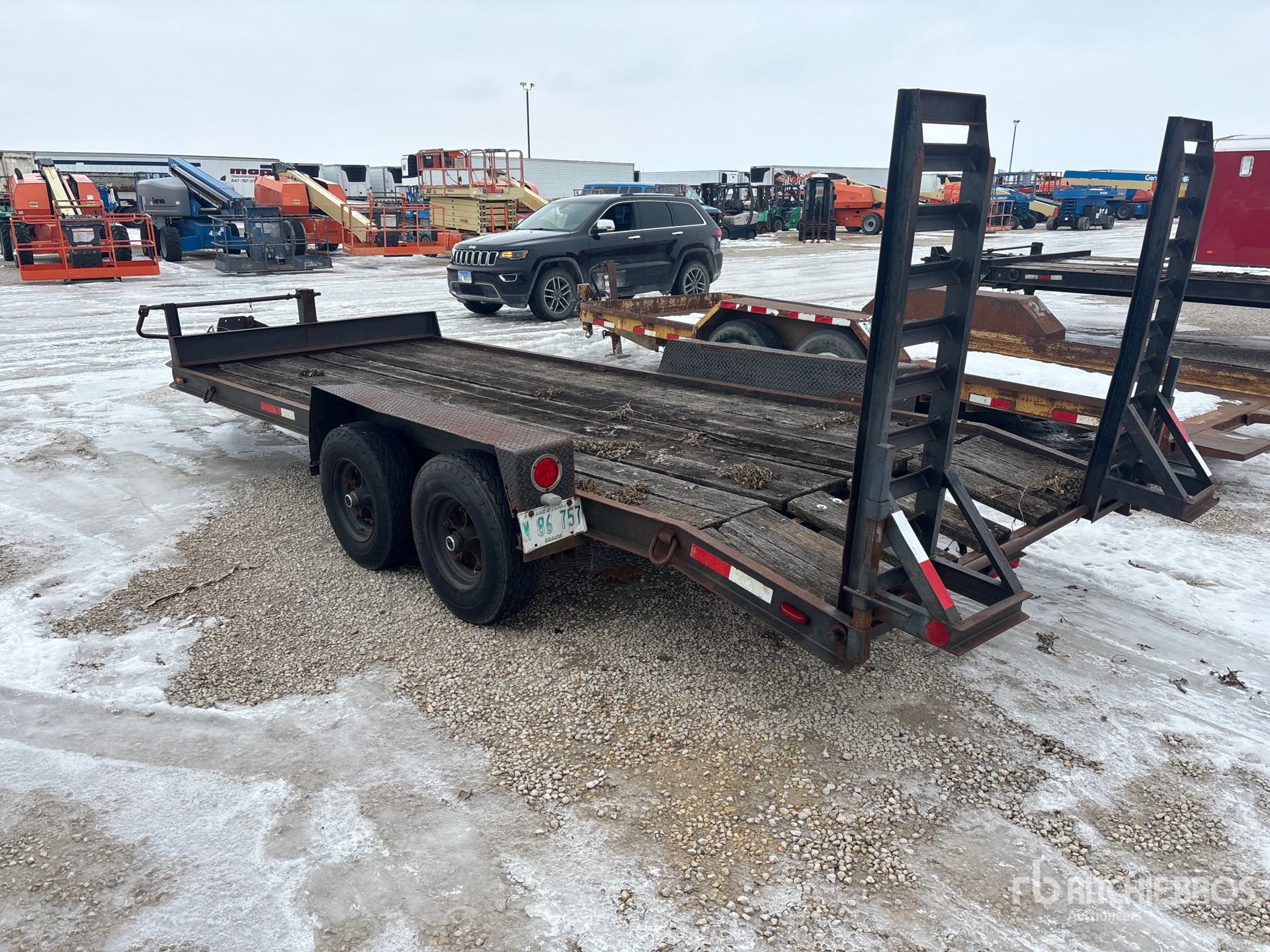 Aspect général with Image, coin arrière gauche