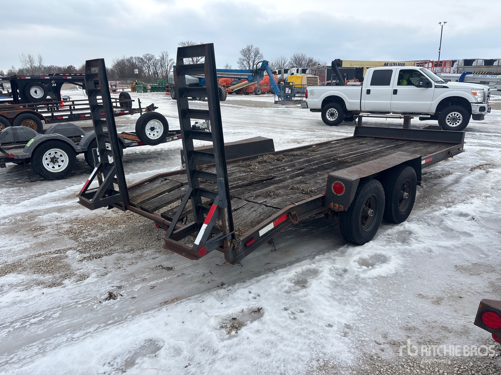 Aspect général with Image, coin avant droit