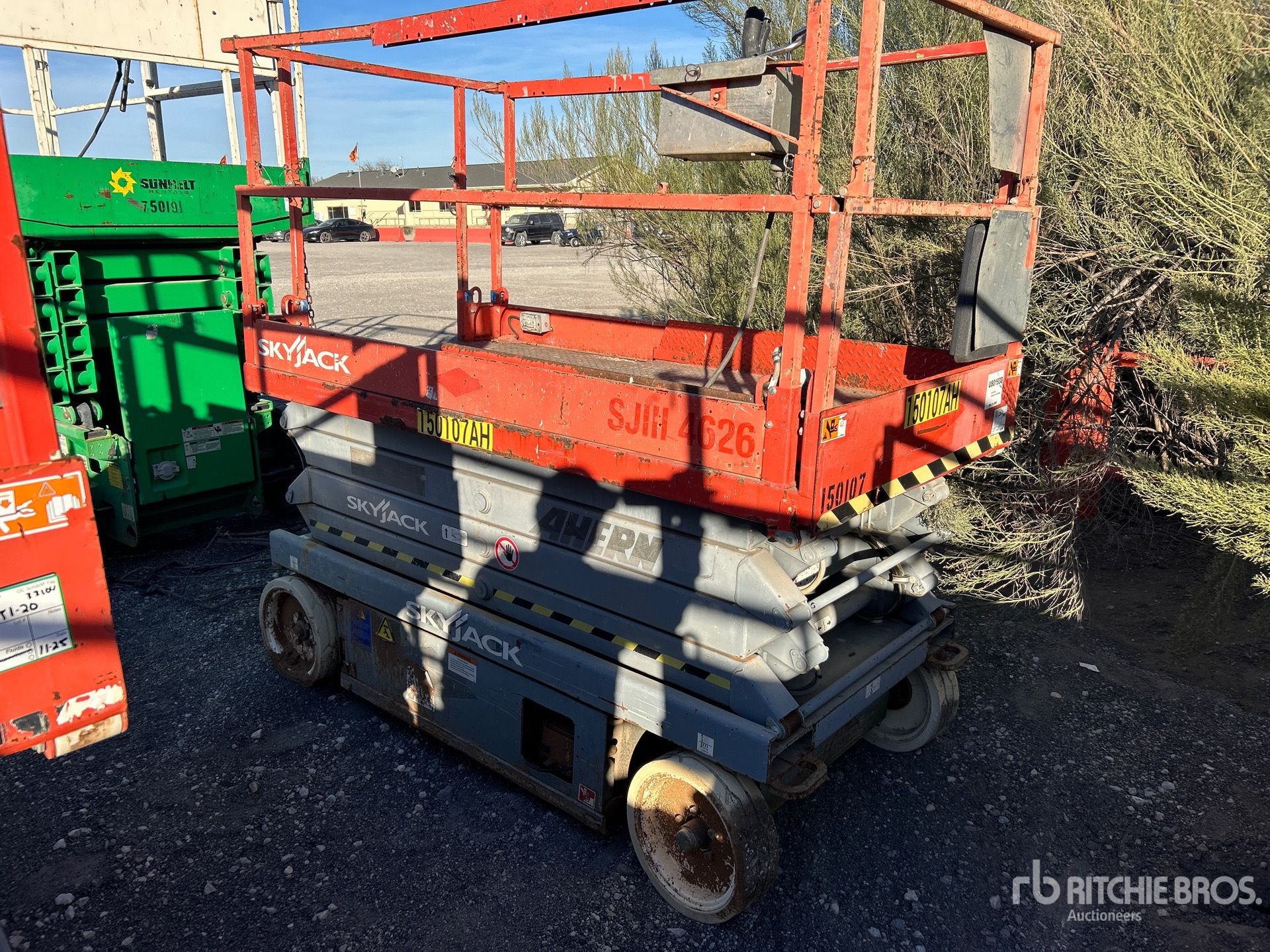 General Appearance with Imagen: esquina delantera derecha