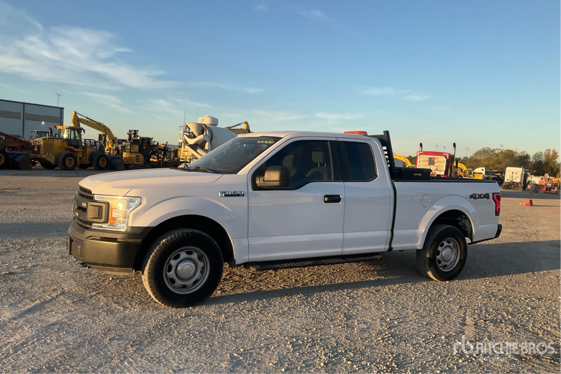 General Appearance with Picture, Left Front Corner