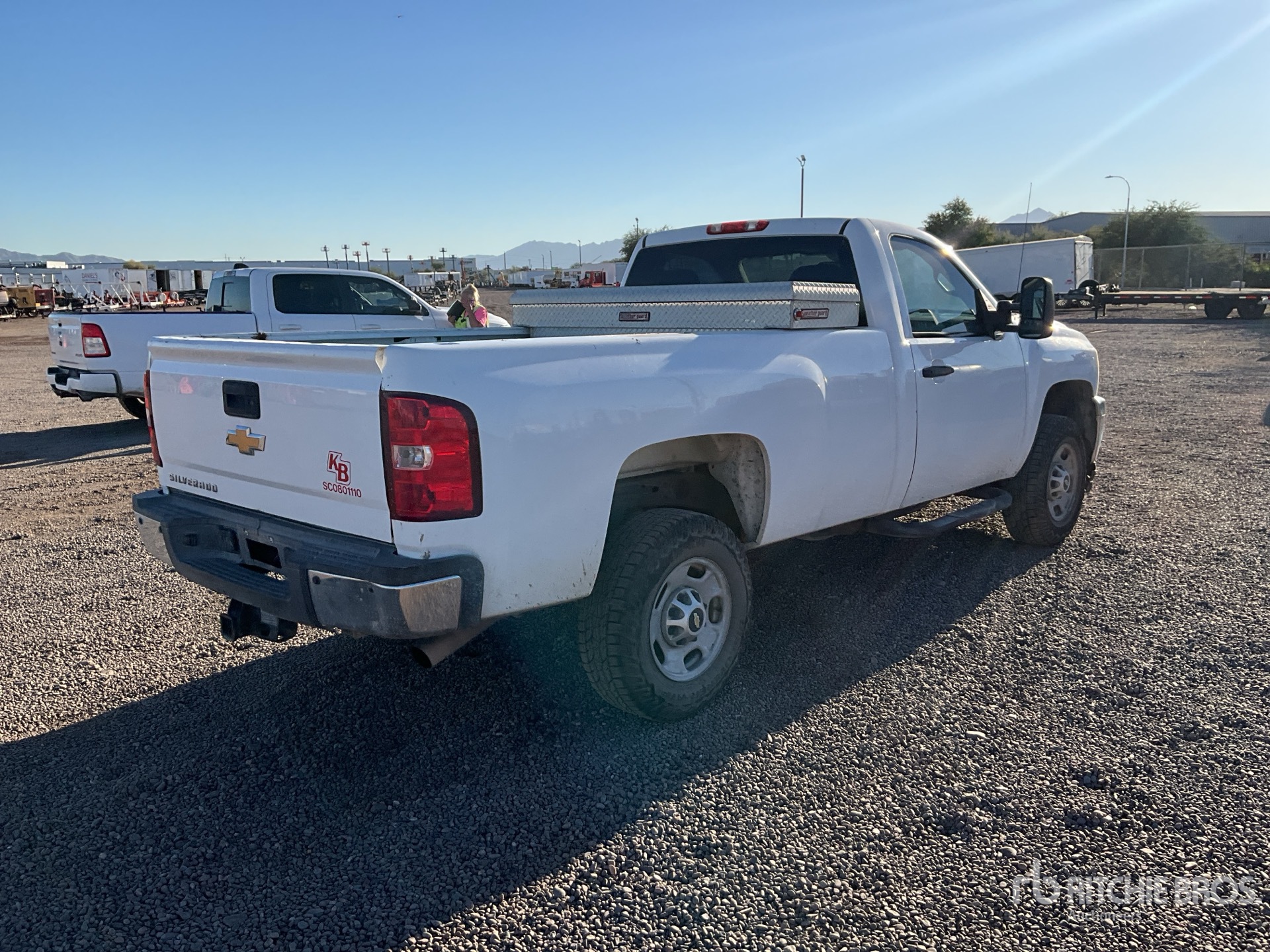 General Appearance with Picture, Right Rear Corner