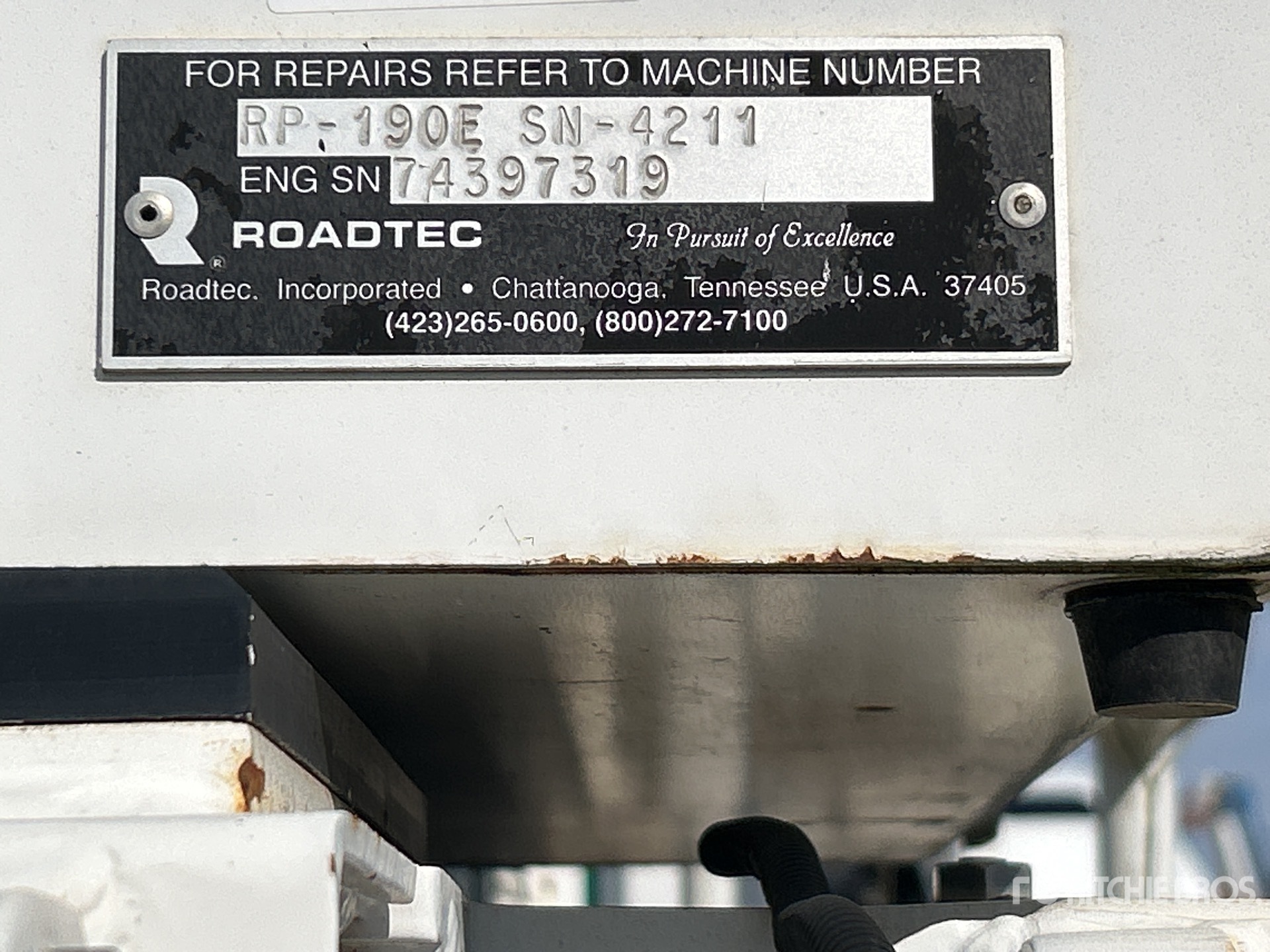 General Appearance with Numéro de série/Numéro d'identification du véhicule automobile