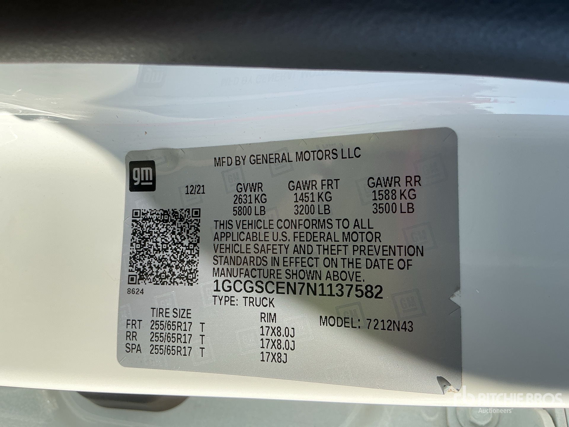 General Appearance with Serial Number / VIN