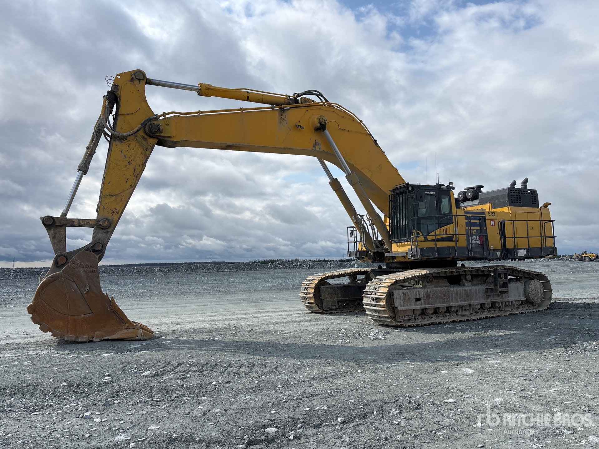 General Appearance with Featured Photo