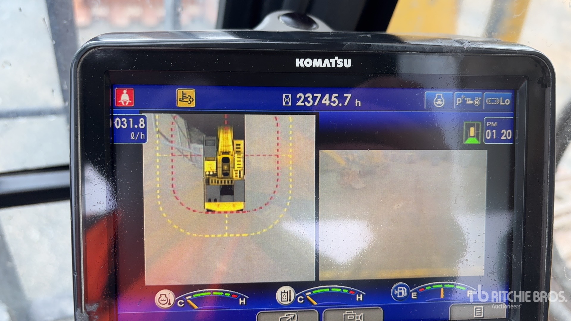 General Appearance with Horímetro / Odómetro