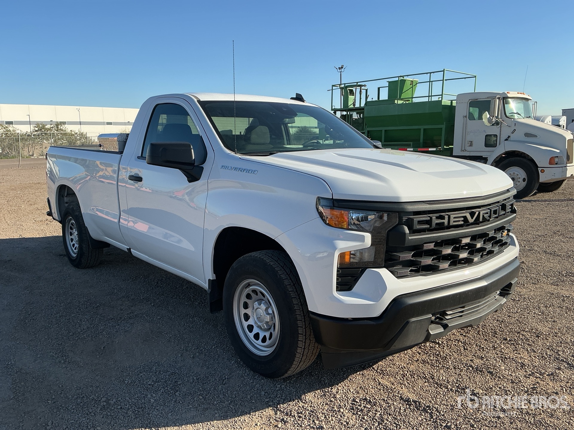 General Appearance with Picture, Right Front Corner