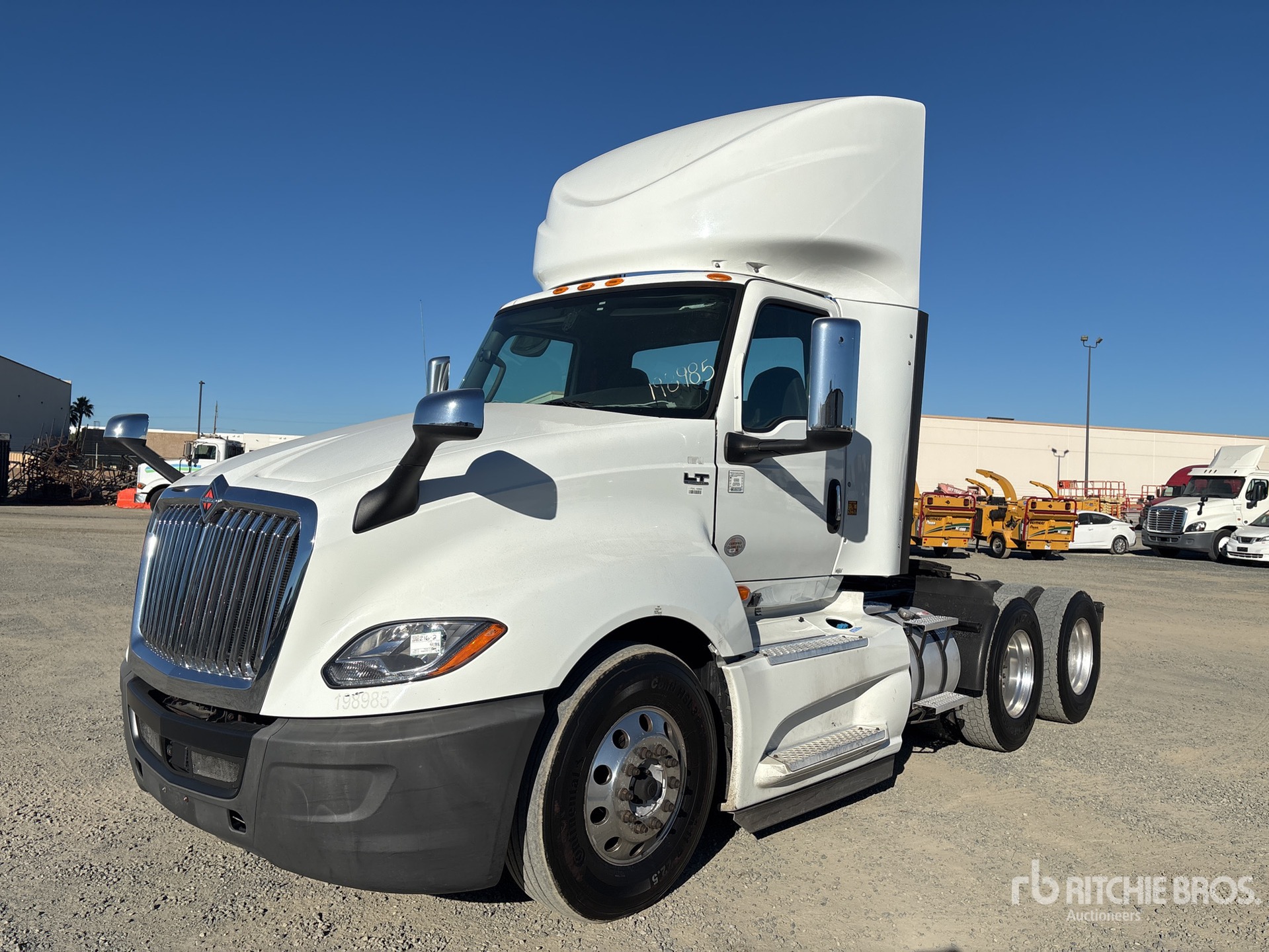 General Appearance with Picture, Left Front Corner