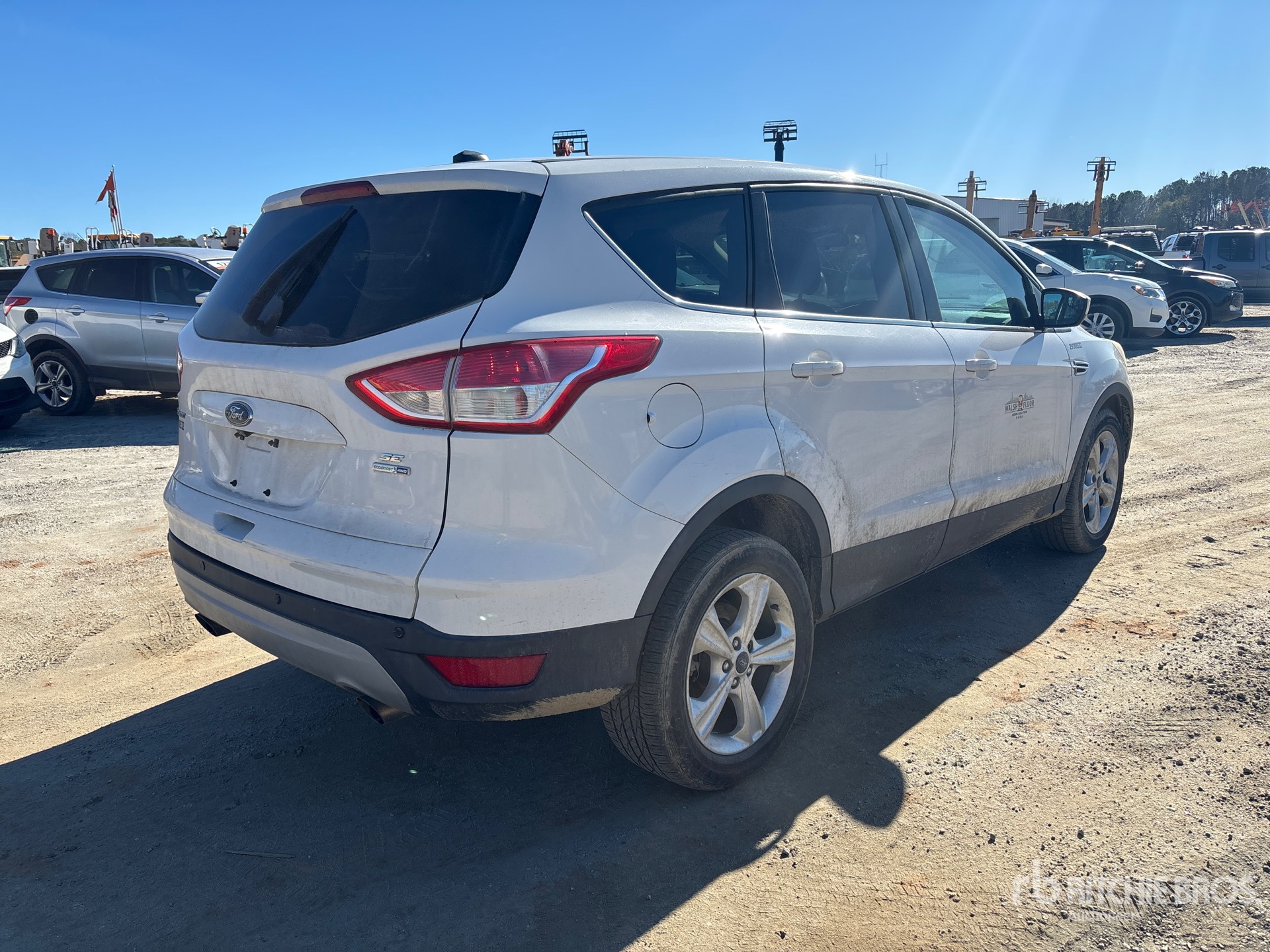 Aspect général with Image, coin arrière droit