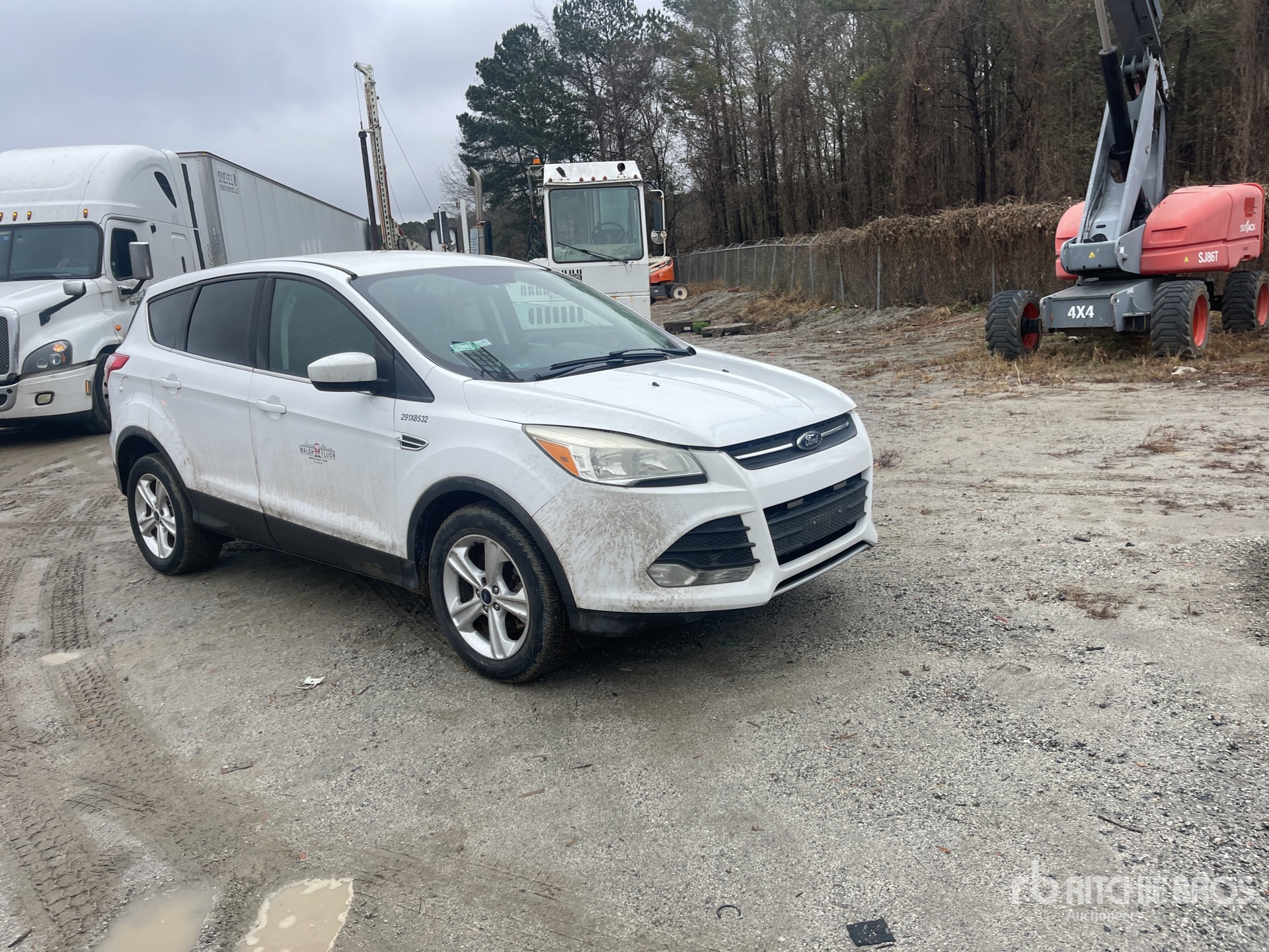 General Appearance with Picture, Right Front Corner