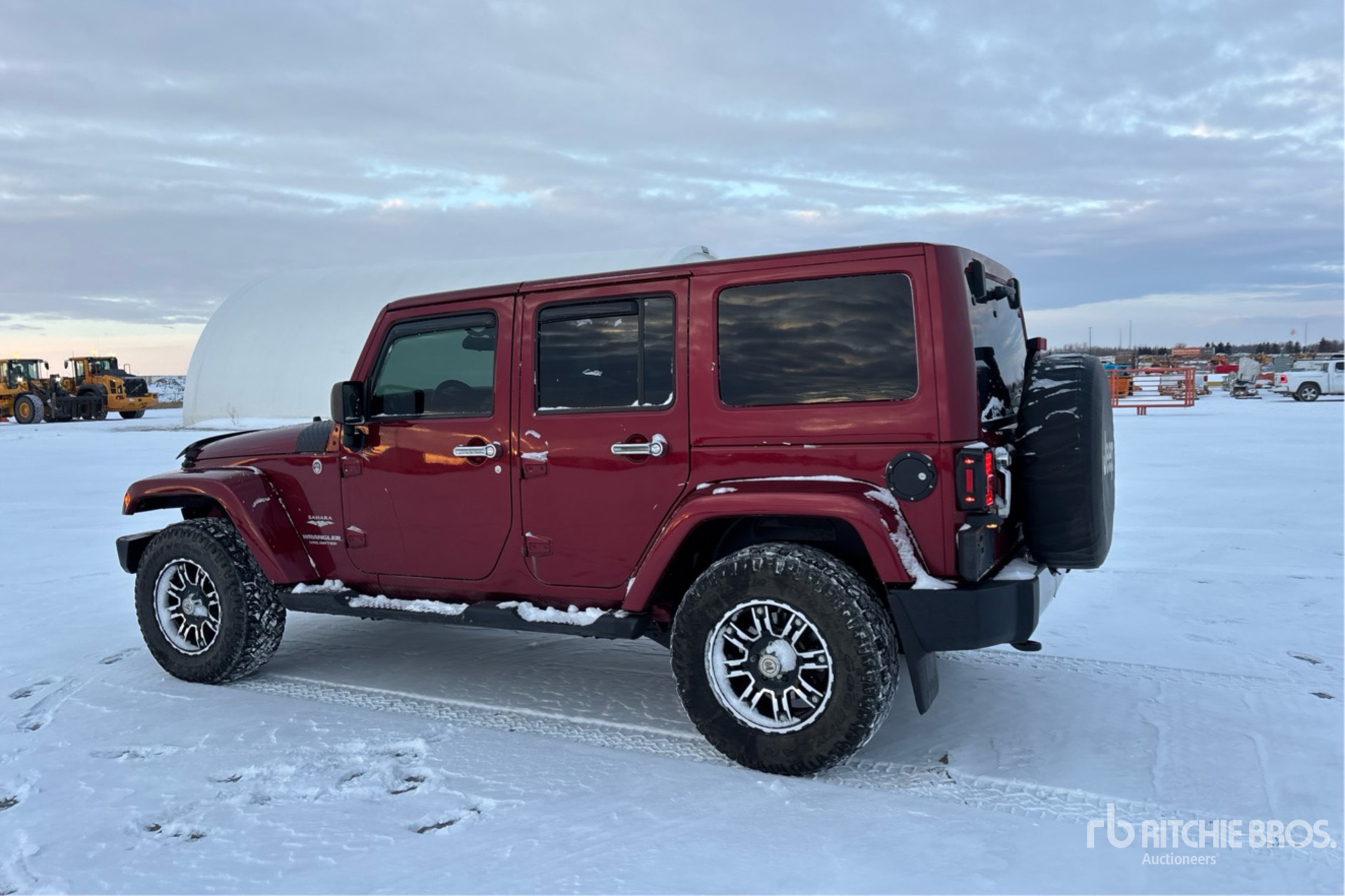 General Appearance with Picture, Left Rear Corner