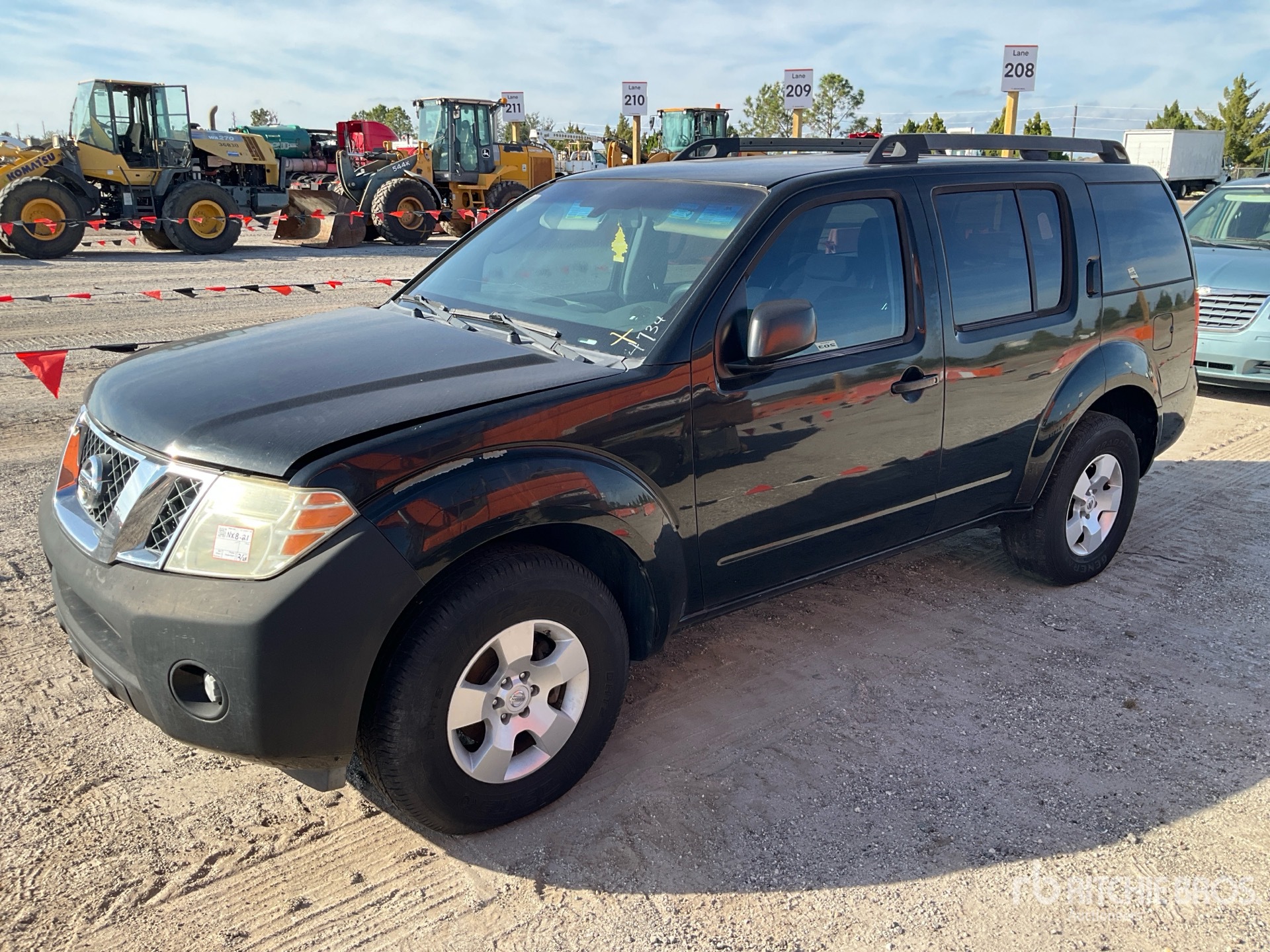 General Appearance with Picture, Left Front Corner