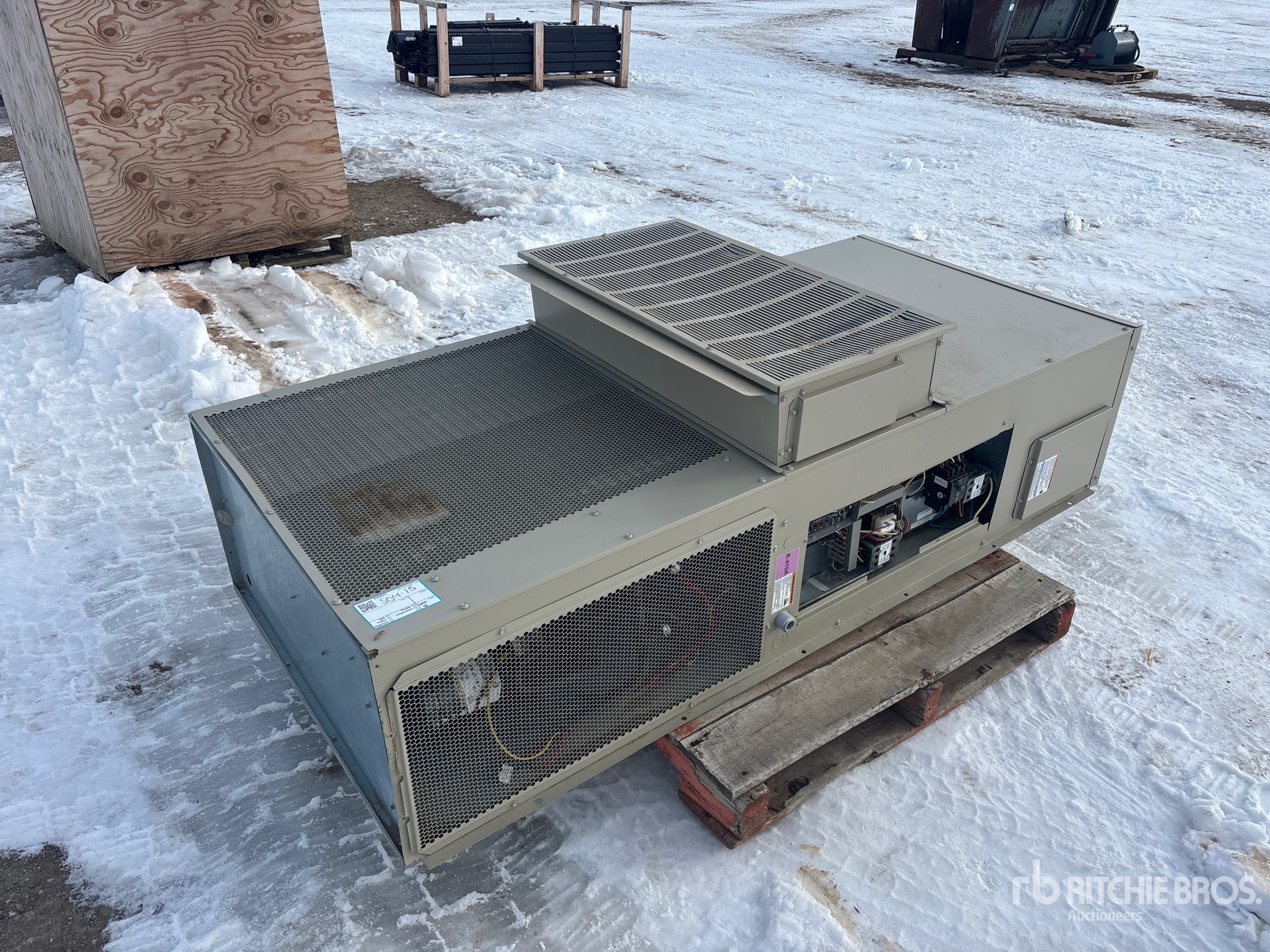 General Appearance with Foto, angolo anteriore sinistro