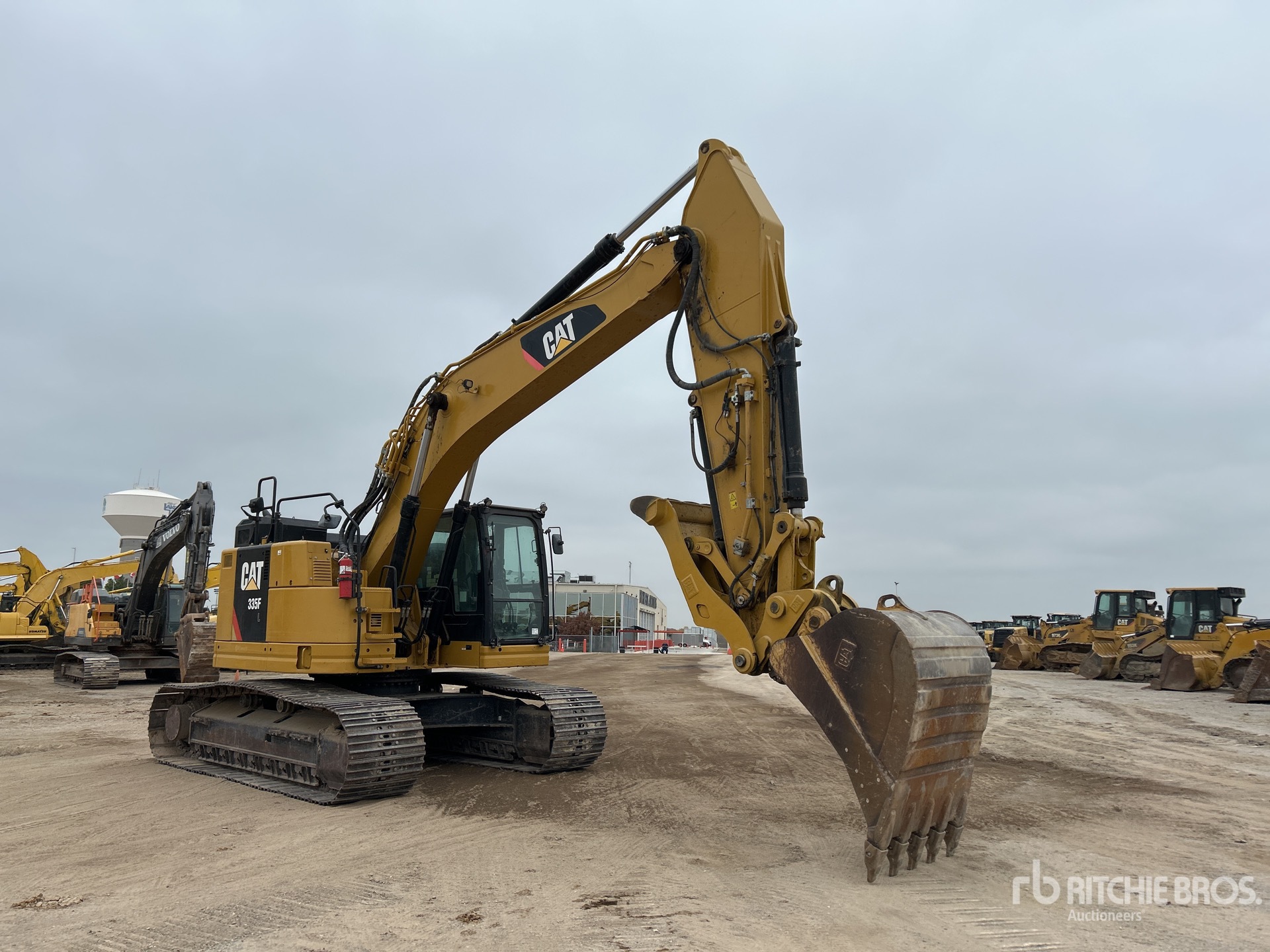 General Appearance with Foto, angolo anteriore destro