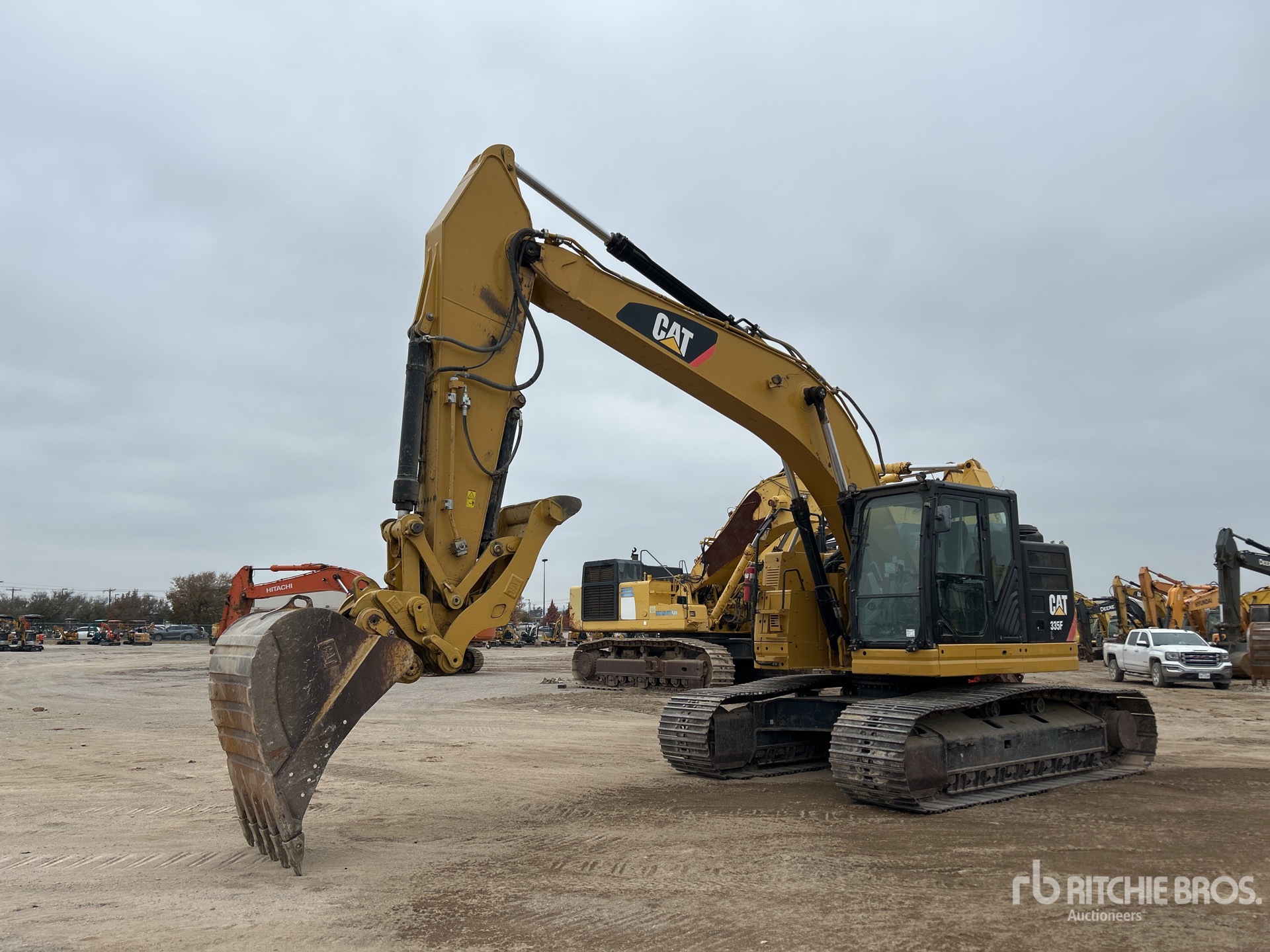 General Appearance with Foto, angolo anteriore sinistro