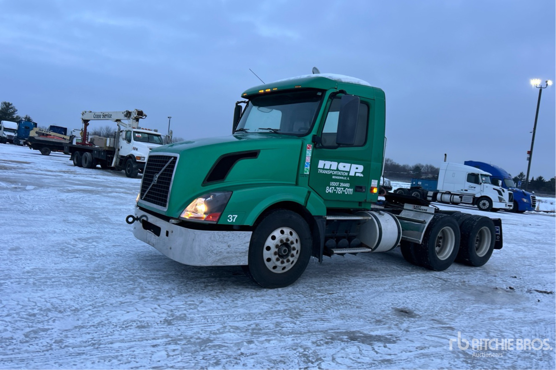 General Appearance with Picture, Left Front Corner