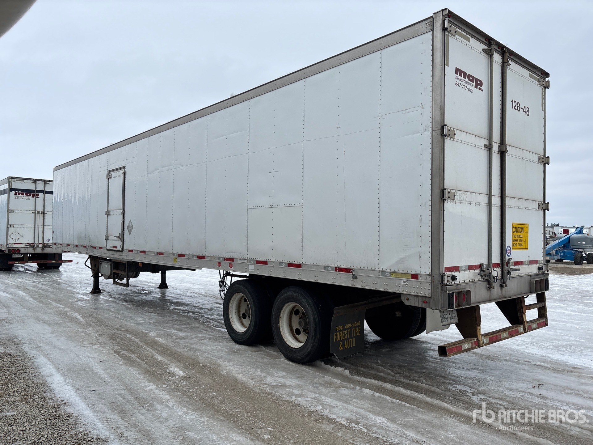 Aspect général with Image, coin arrière gauche