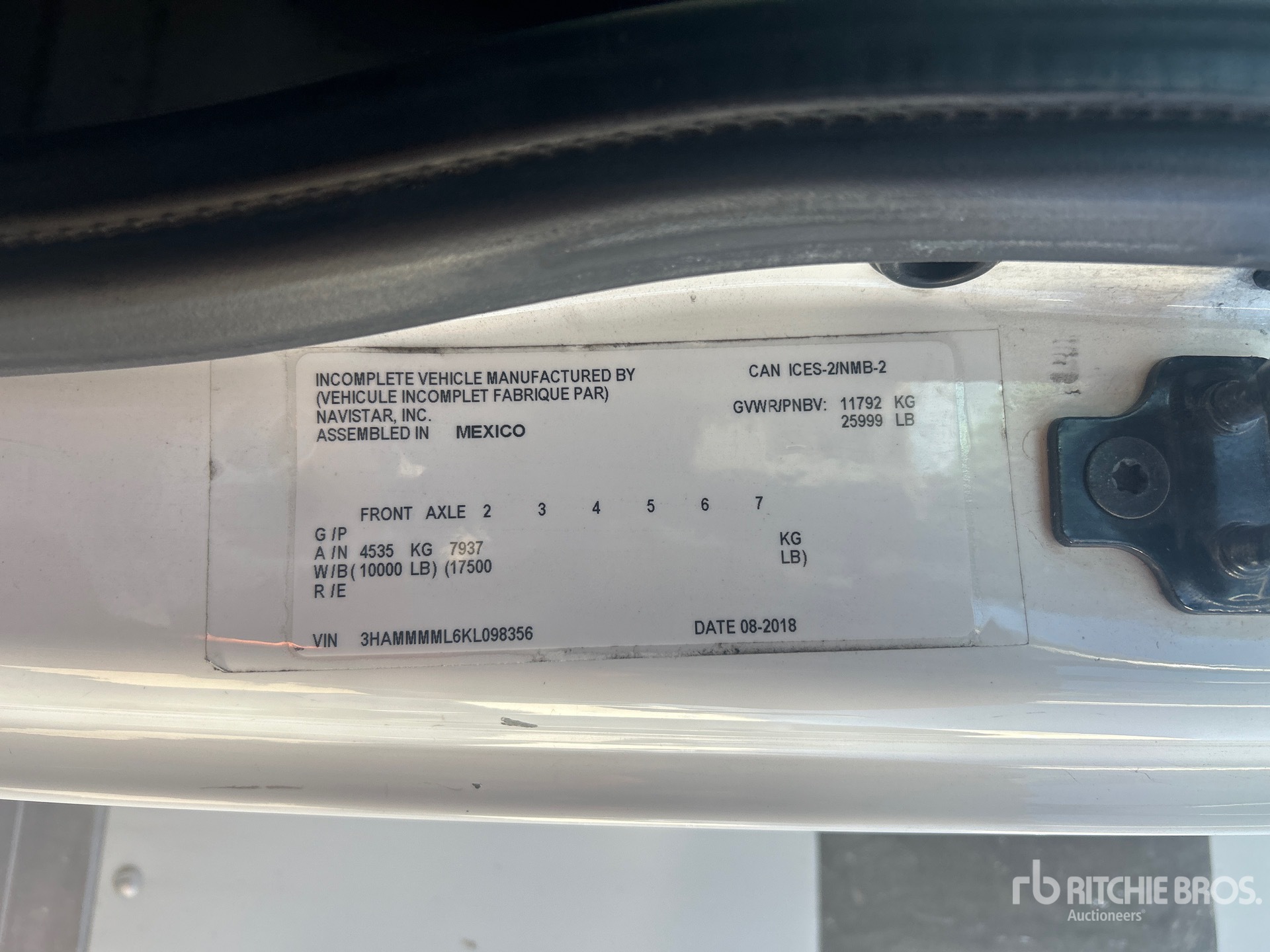 General Appearance with Serial Number / VIN