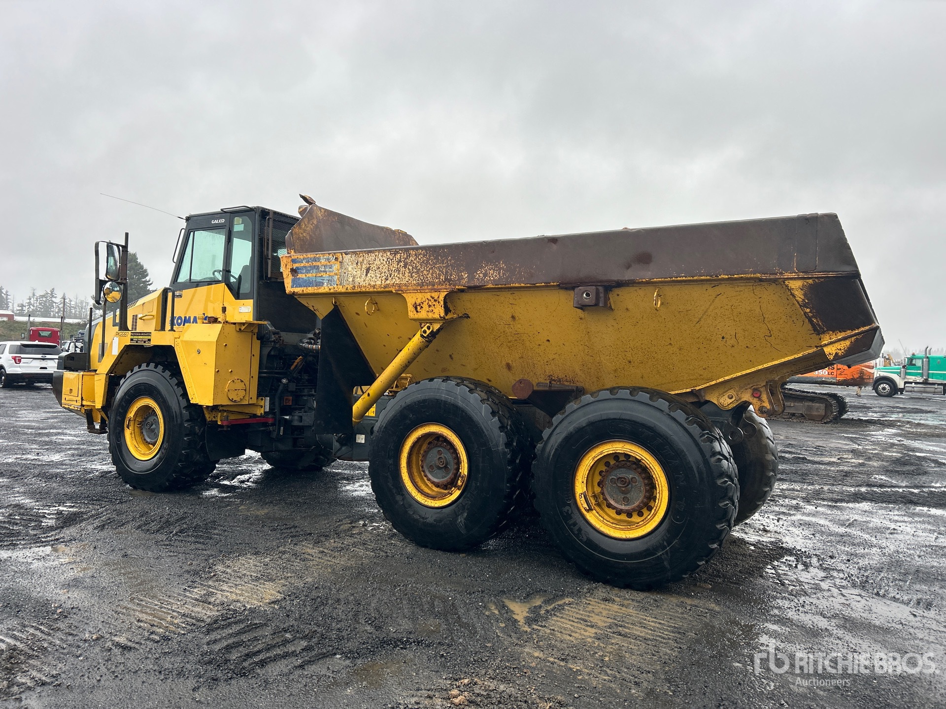 General Appearance with Picture, Left Rear Corner