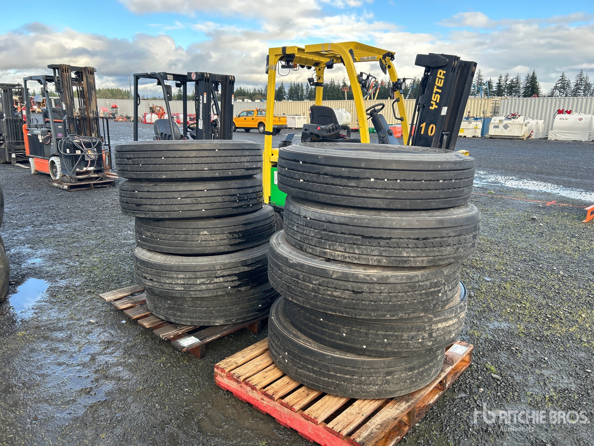 Aspect général with Image, coin avant gauche