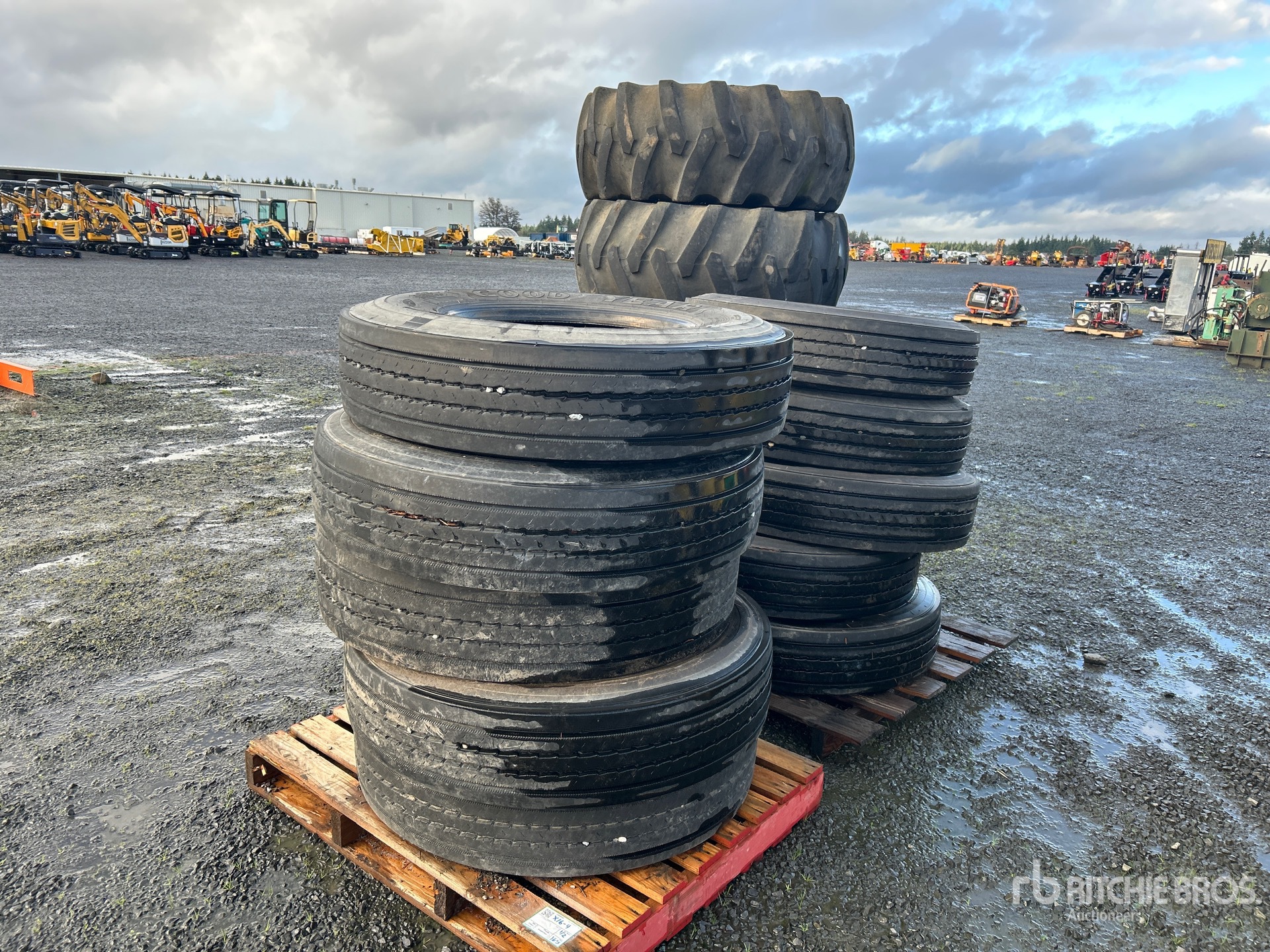 Aspect général with Image, coin arrière gauche