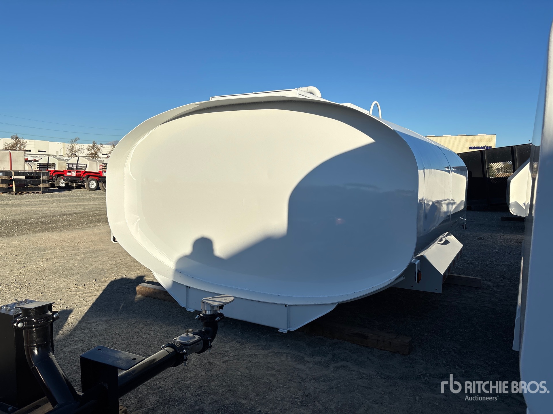 General Appearance with Bild, Ecke vorne links