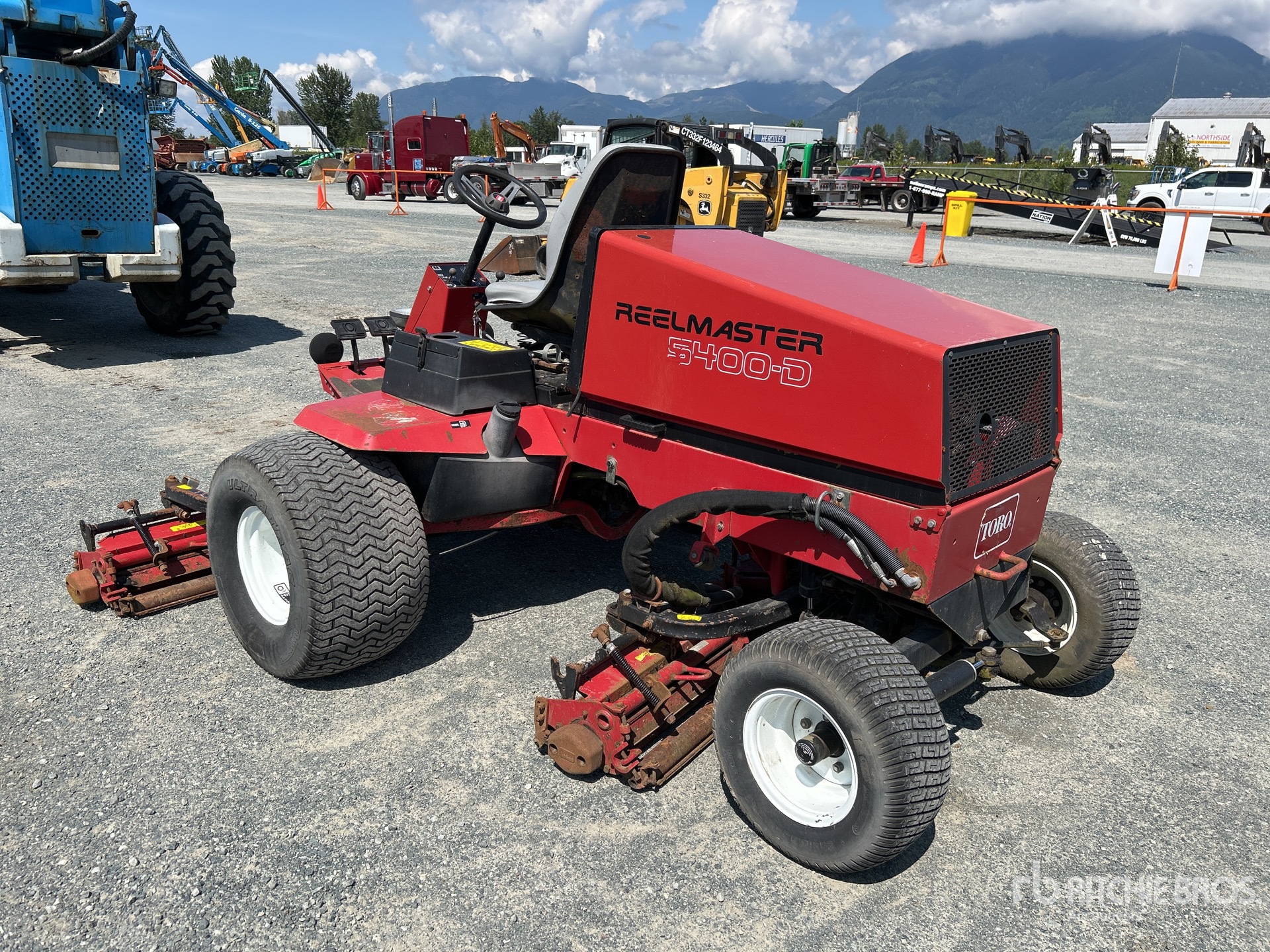 General Appearance with Bild, Ecke hinten links