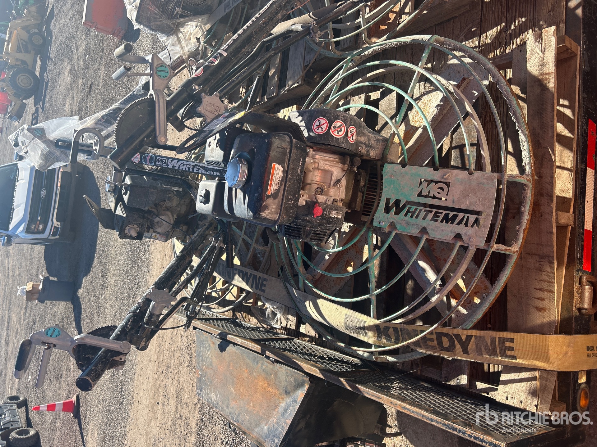 General Appearance with Featured Photo