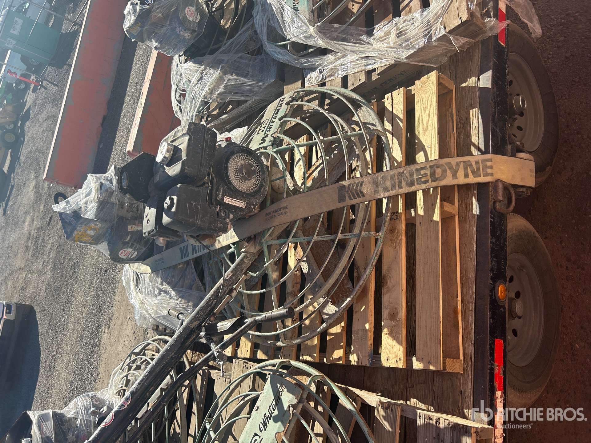 General Appearance with Featured Photo