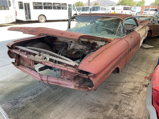 1959 Chevrolet Impala Automovil (Solo Partes) / Parts Only Automobile (Inoperable)