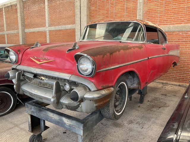 1957 Chevrolet Bel Air Automovil (Solo Partes) / Parts Only Automobile (Inoperable)