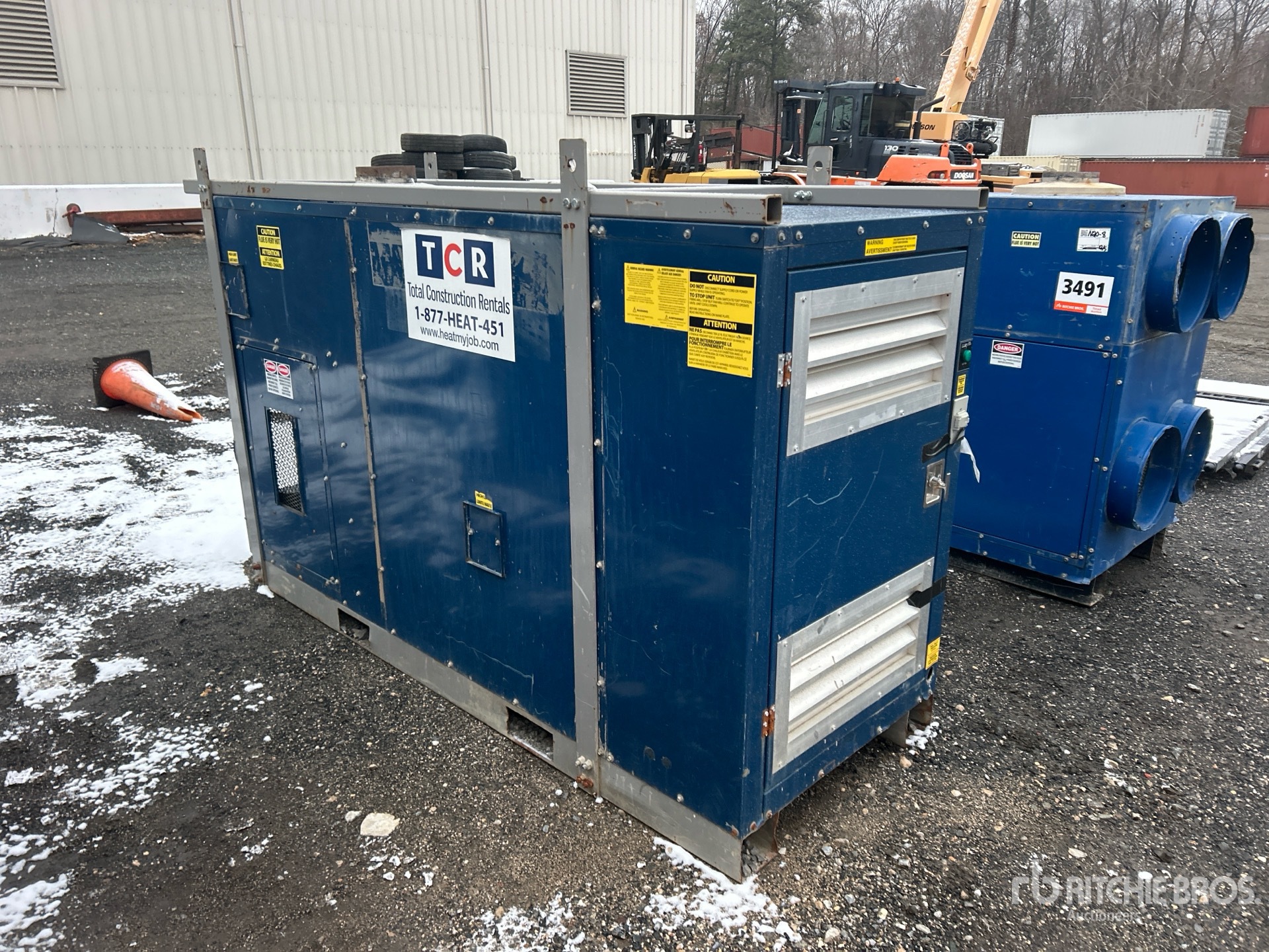 General Appearance with Picture, Right Front Corner