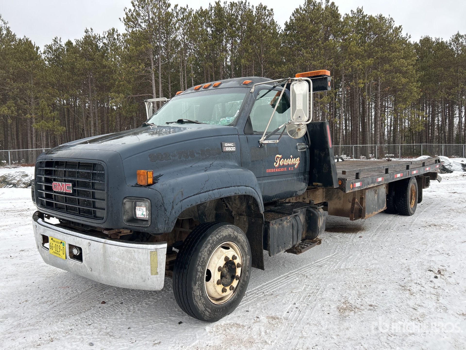 General Appearance with Featured Photo