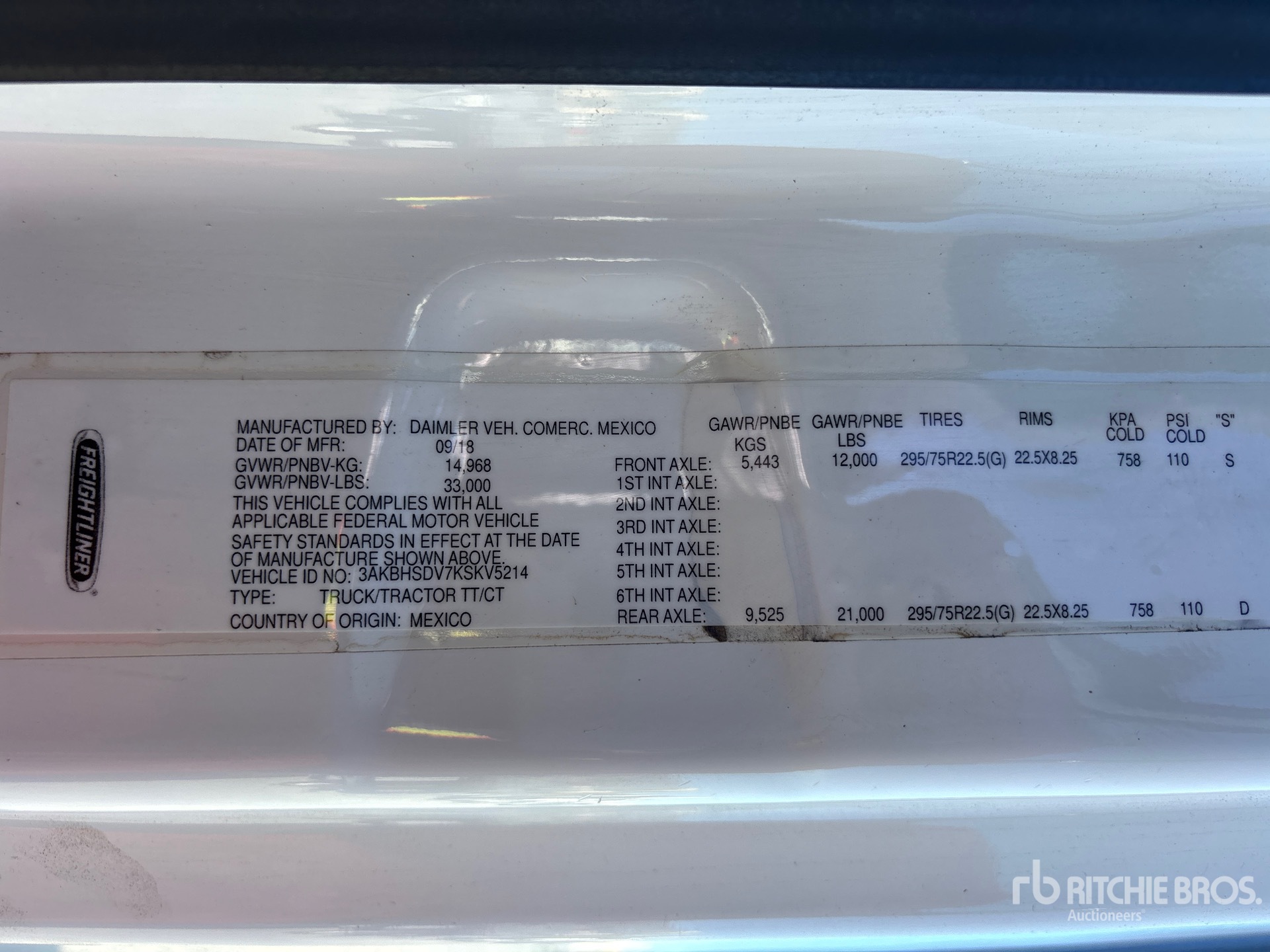 General Appearance with Serial Number / VIN