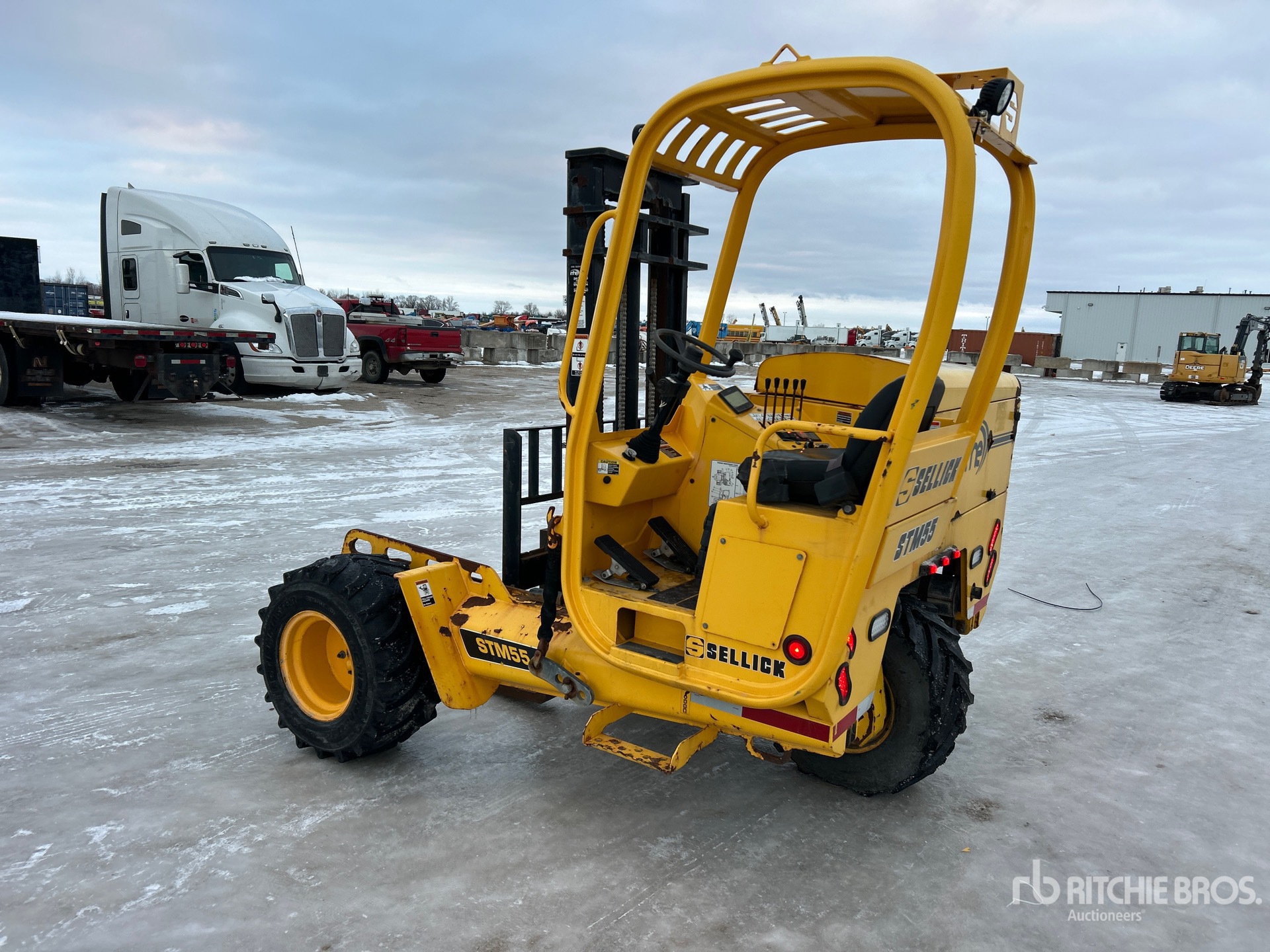 General Appearance with Imagen: esquina trasera izquierda