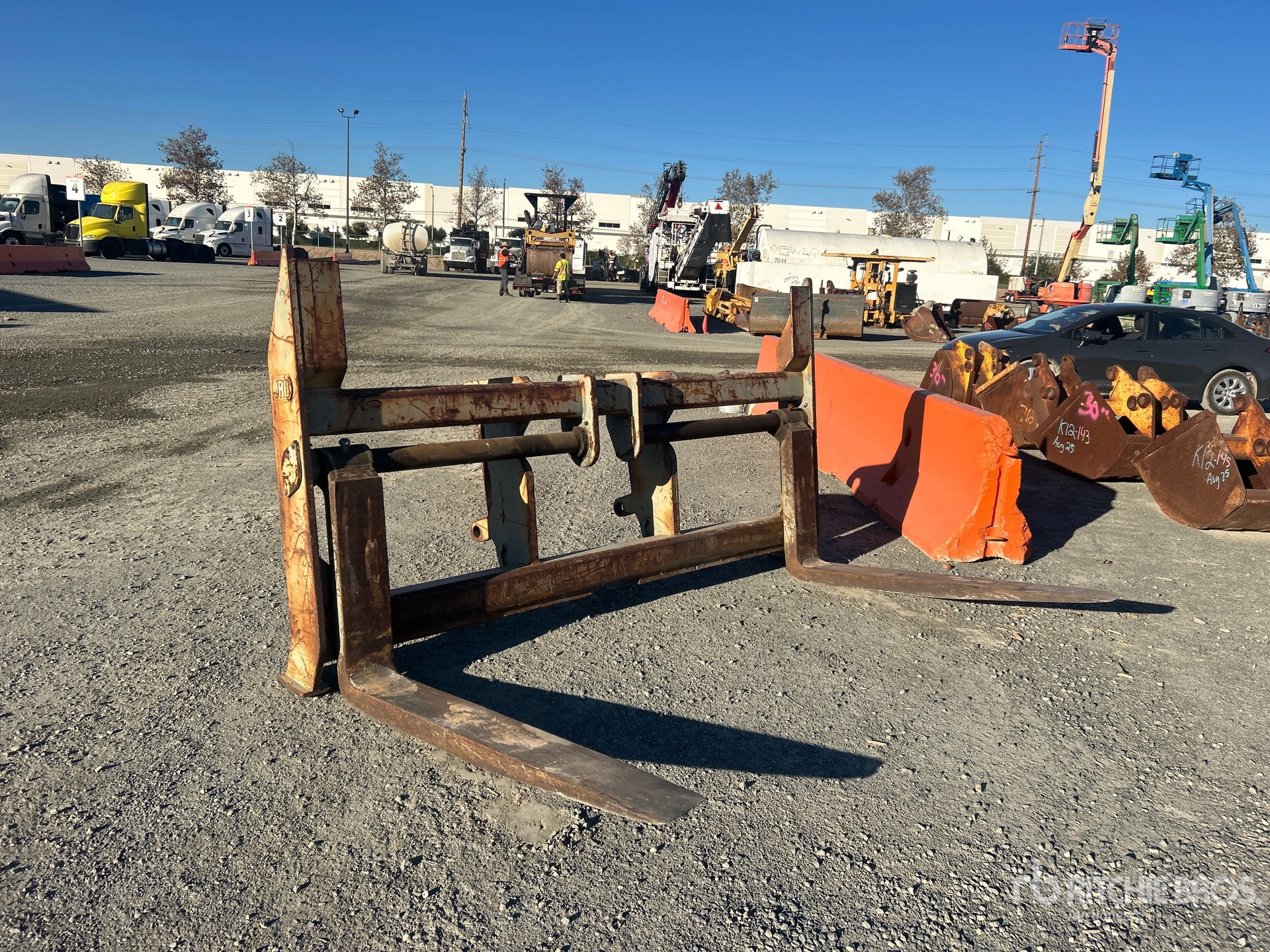 General Appearance with Image, coin avant droit